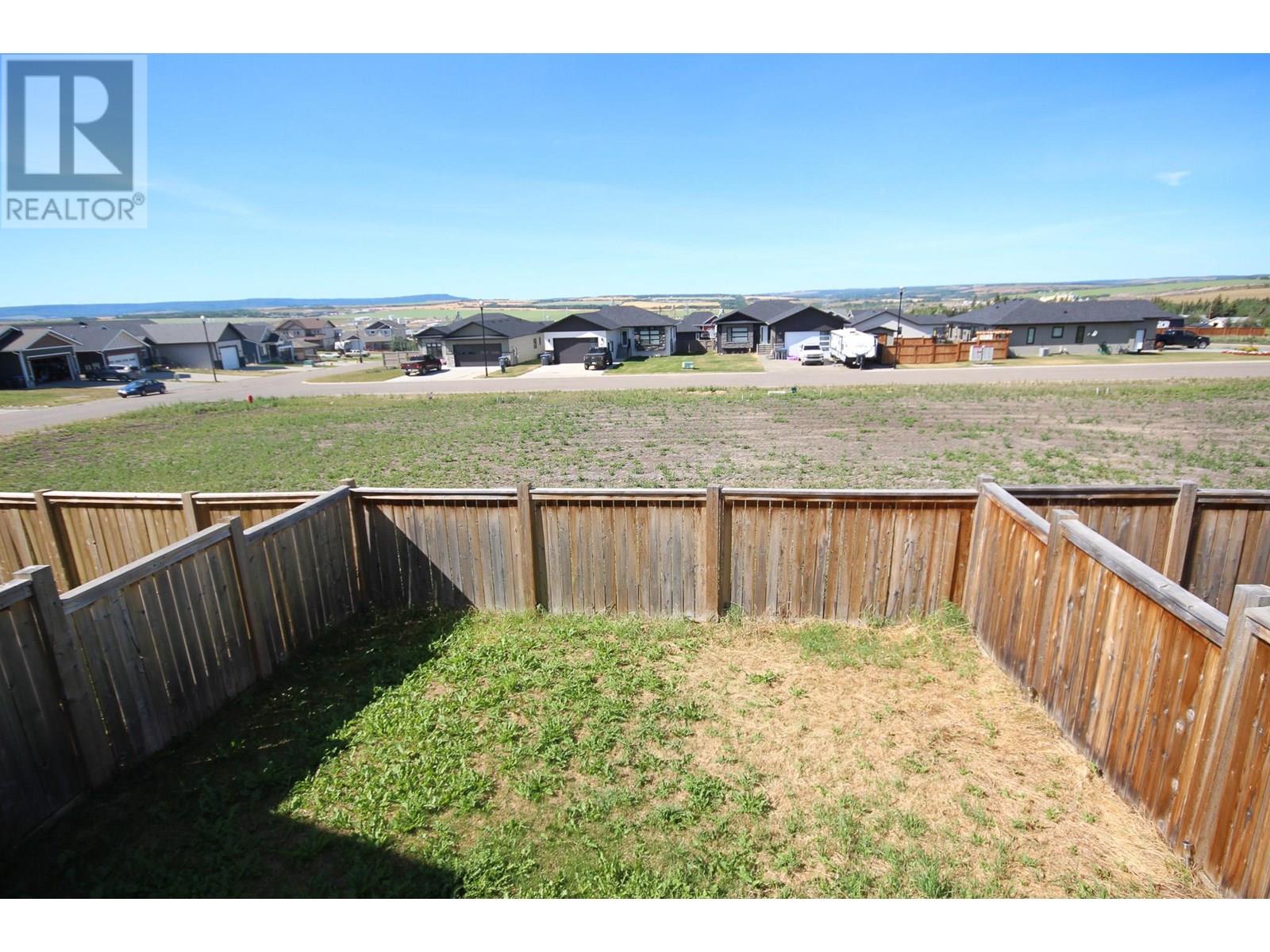 8215 18 Street, Dawson Creek, British Columbia  V1G 4E2 - Photo 33 - 10351194