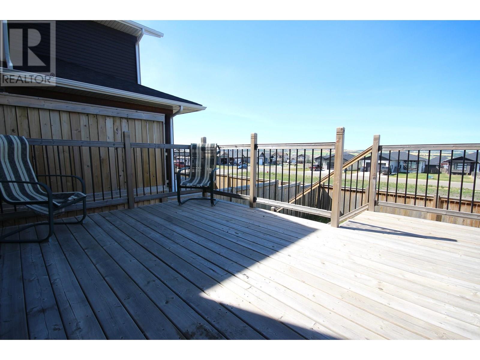 8215 18 Street, Dawson Creek, British Columbia  V1G 4E2 - Photo 32 - 10351194