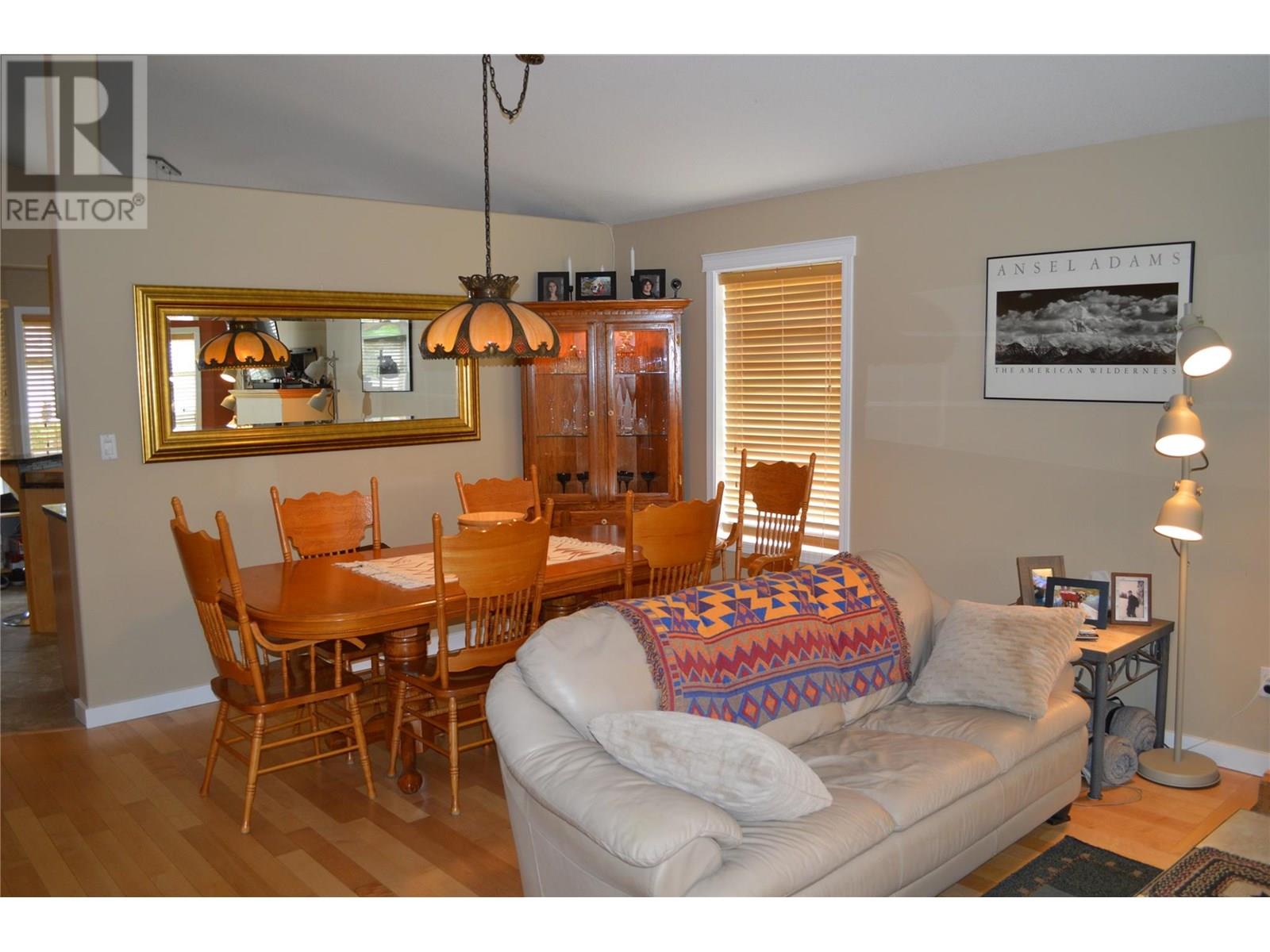 1858 Western Way, Grand Forks, British Columbia  V0H 1H2 - Photo 8 - 10351328