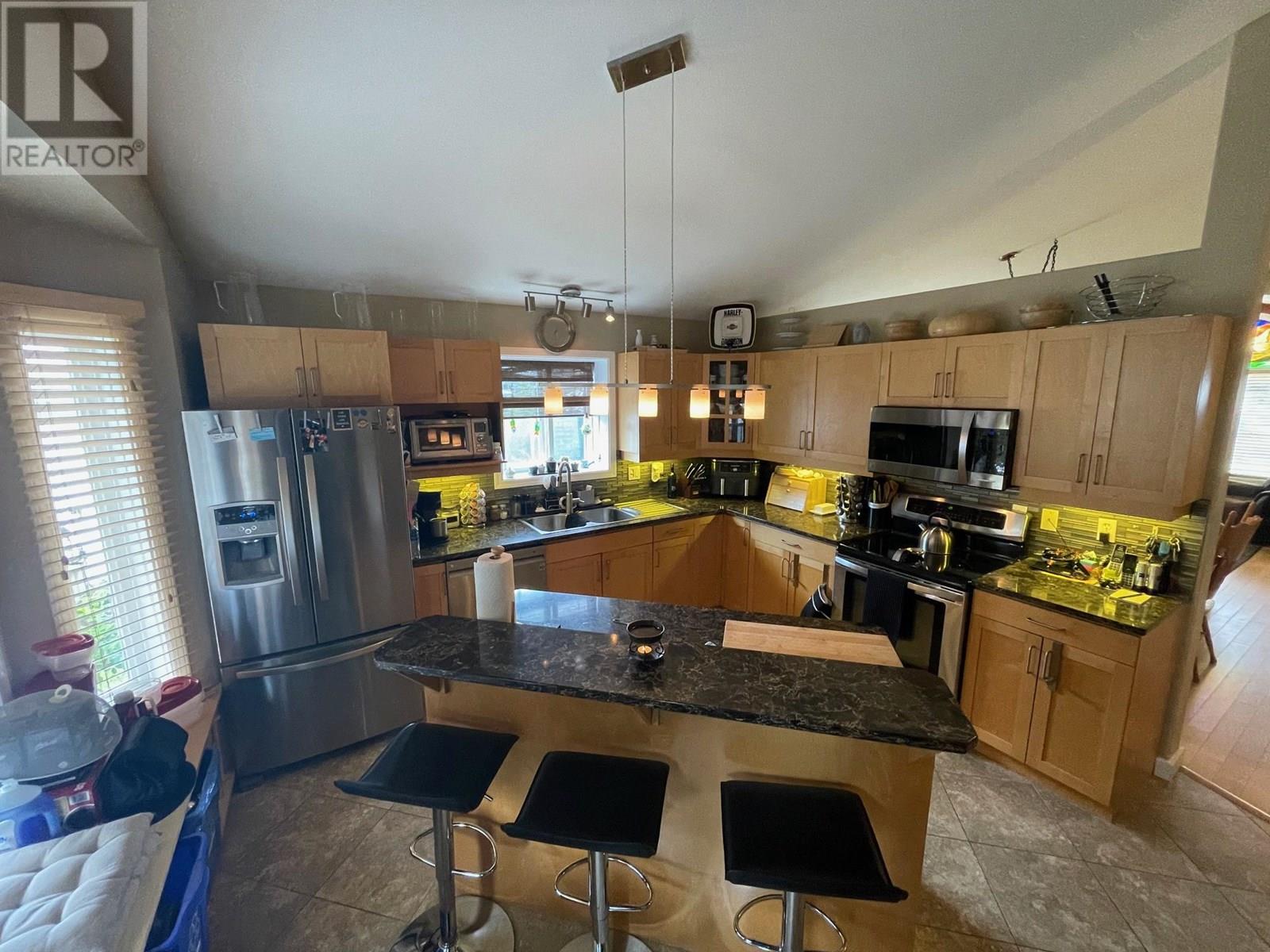 1858 Western Way, Grand Forks, British Columbia  V0H 1H2 - Photo 19 - 10351328