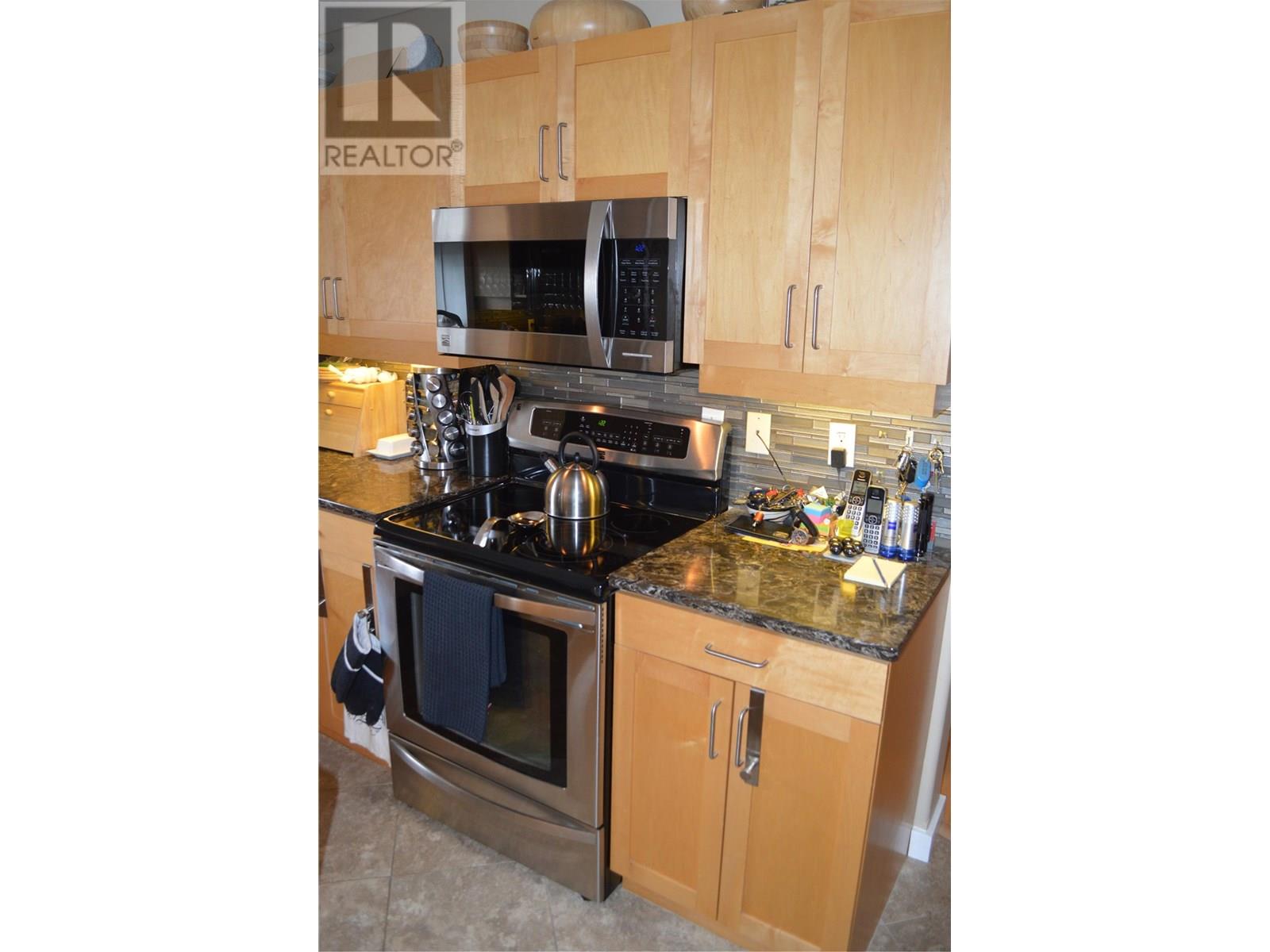 1858 Western Way, Grand Forks, British Columbia  V0H 1H2 - Photo 16 - 10351328