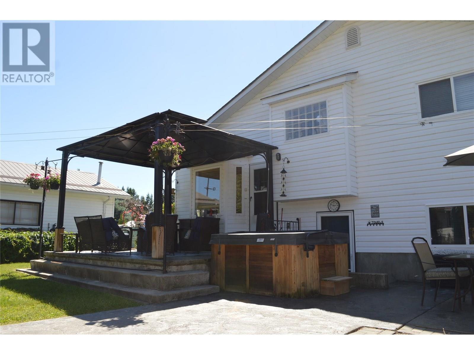 1858 Western Way, Grand Forks, British Columbia  V0H 1H2 - Photo 55 - 10351328