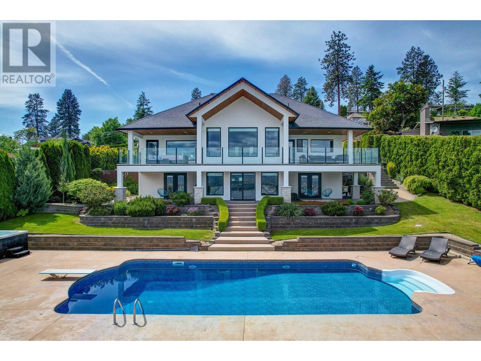 2821 Lakeview Road, West Kelowna, British Columbia
