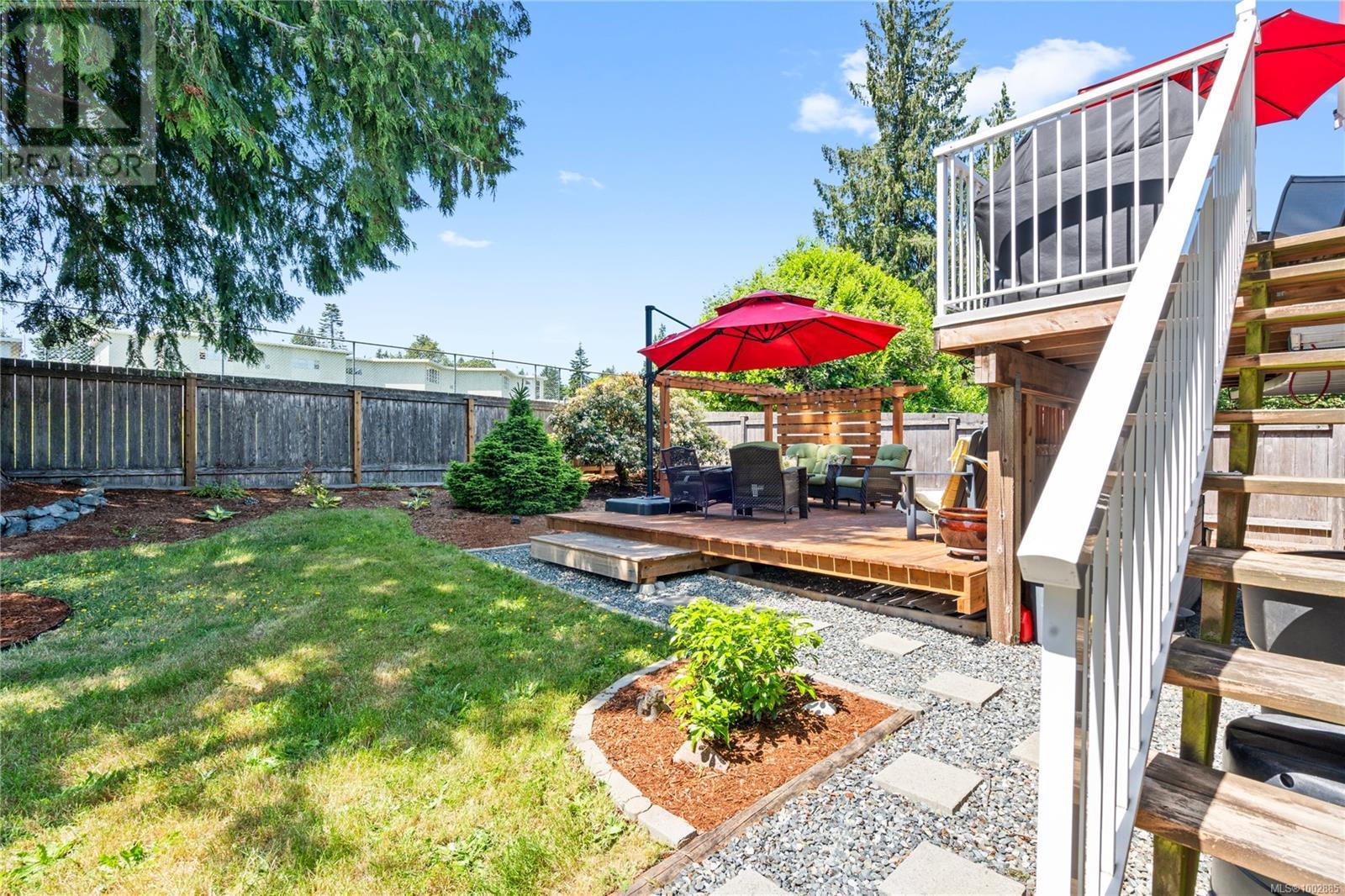 3063 Shamrock Pl, Nanaimo, British Columbia  V9T 2Z6 - Photo 2 - 1002885