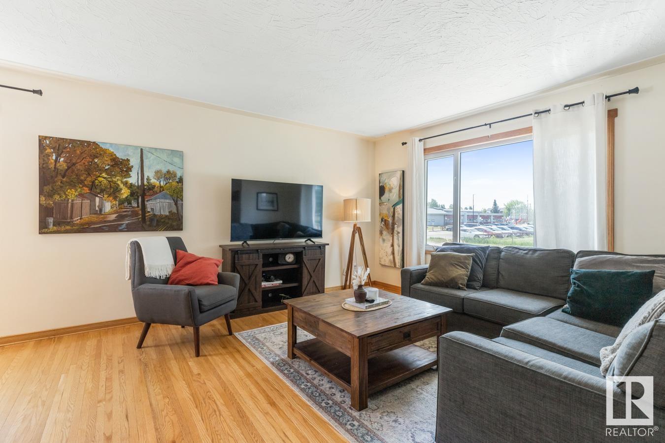 15520 91 Av Nw, Edmonton, Alberta  T5R 4Z9 - Photo 4 - E4441513