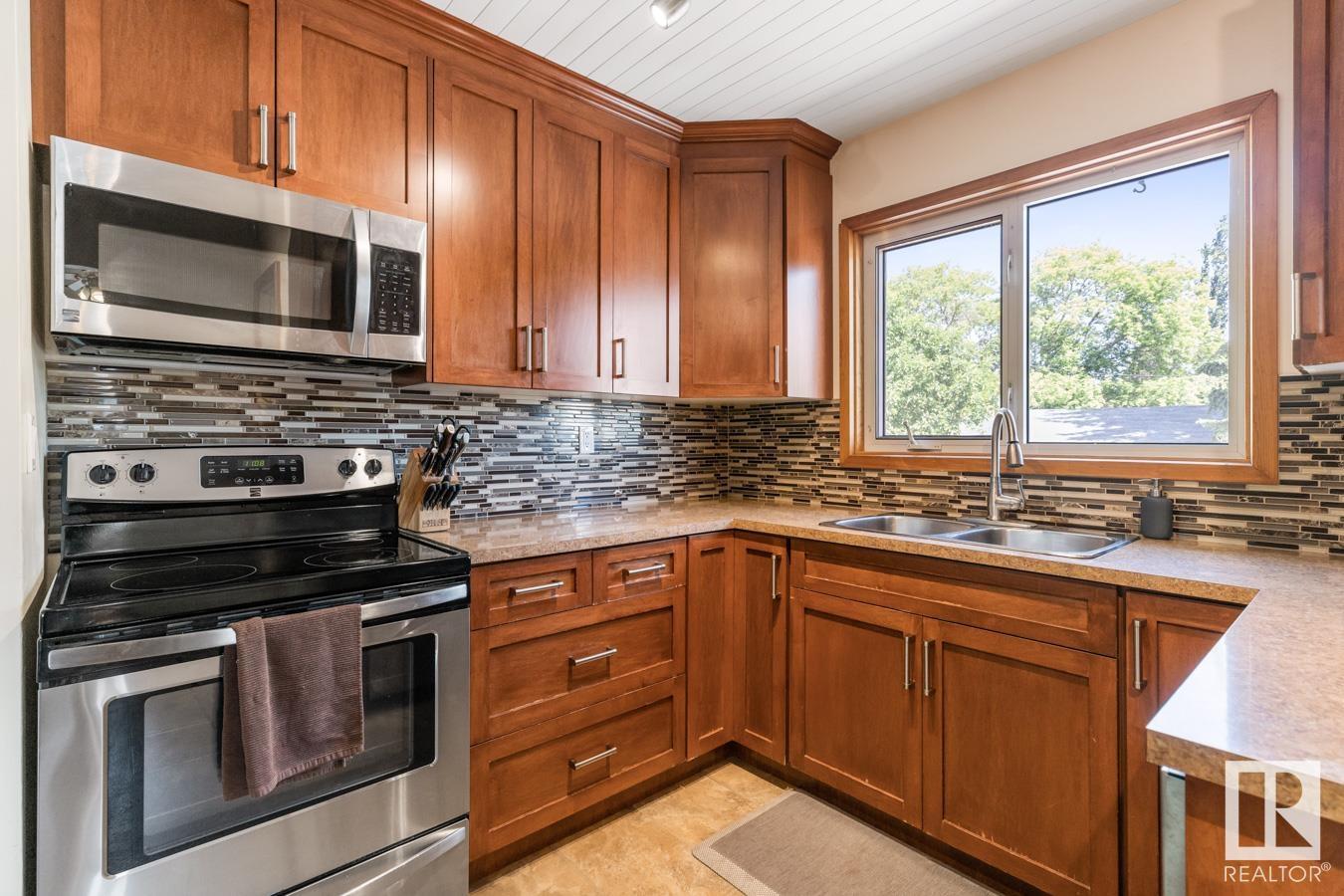 15520 91 Av Nw, Edmonton, Alberta  T5R 4Z9 - Photo 10 - E4441513
