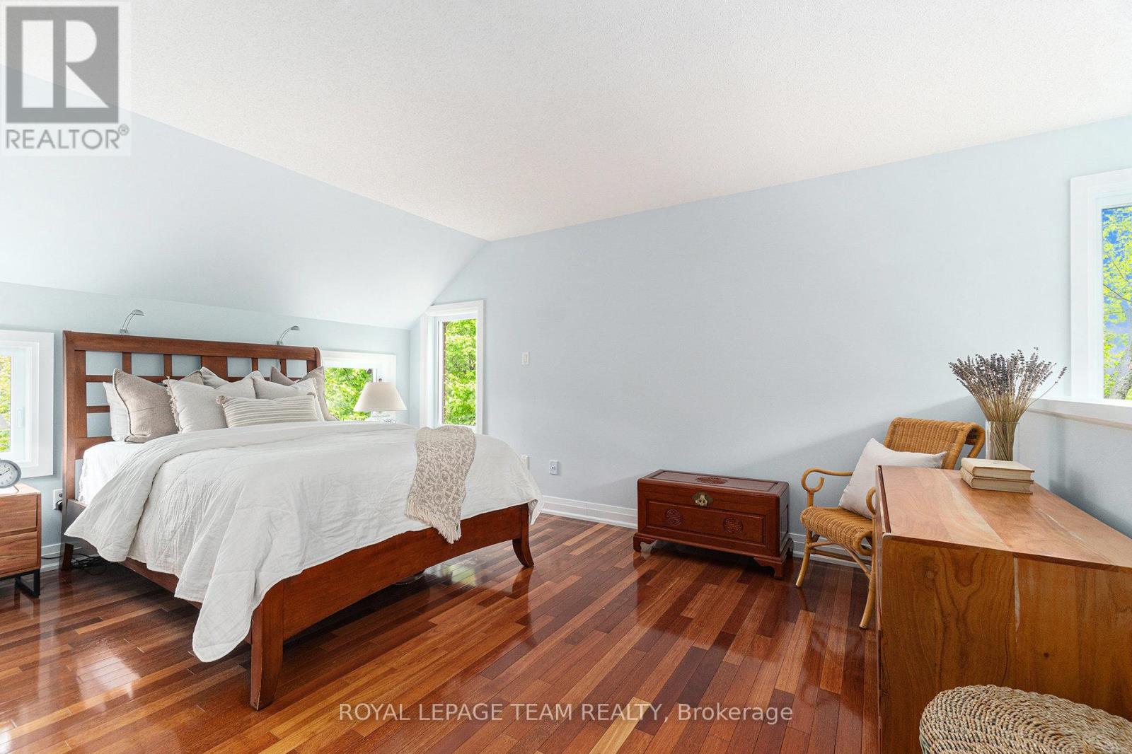 2259 Fitzroy Street, Ottawa, Ontario  K0A 1X0 - Photo 24 - X12210425