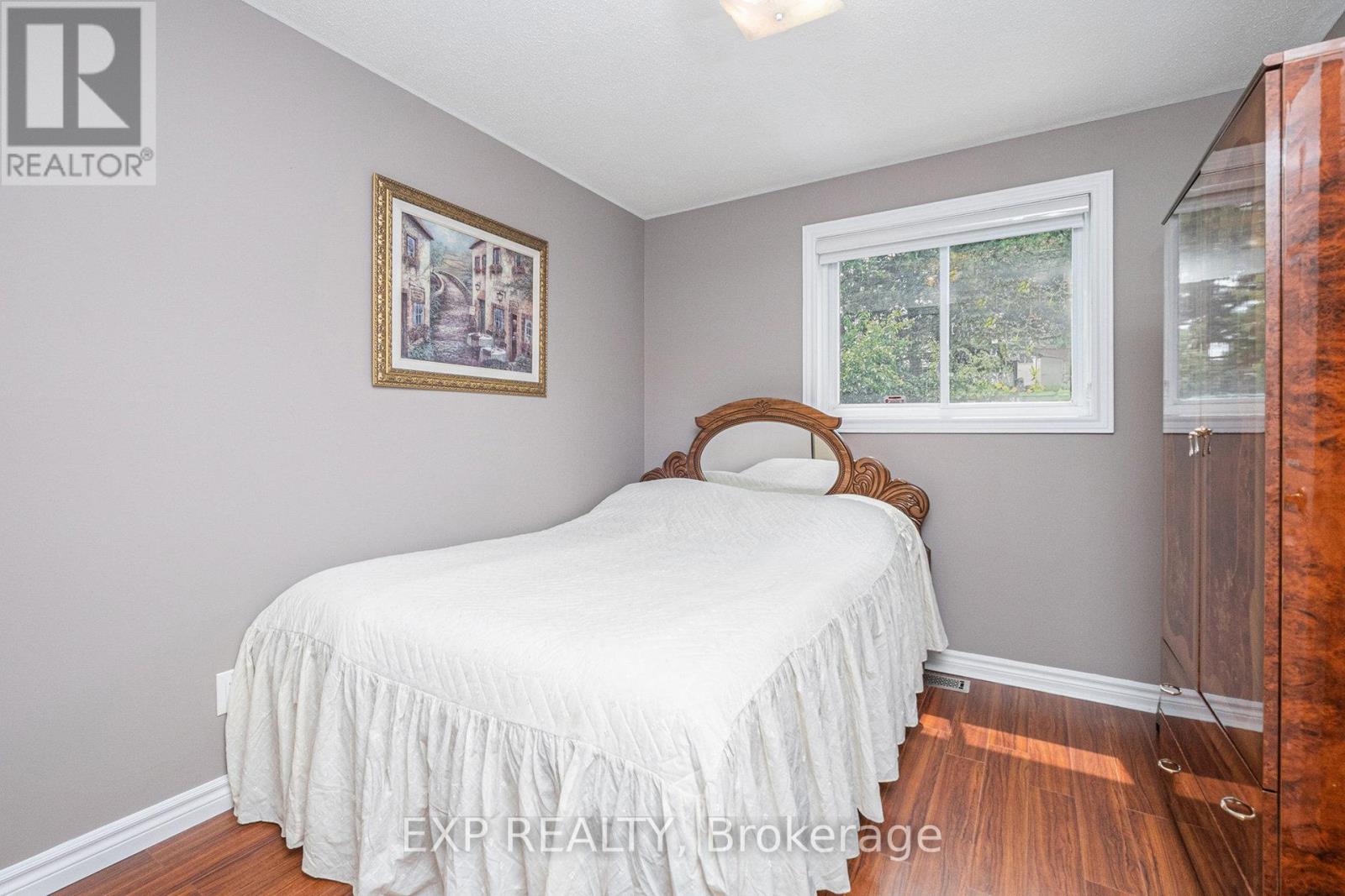 58 Raj Terrace, Ottawa, Ontario  K1G 4T6 - Photo 27 - X12210443