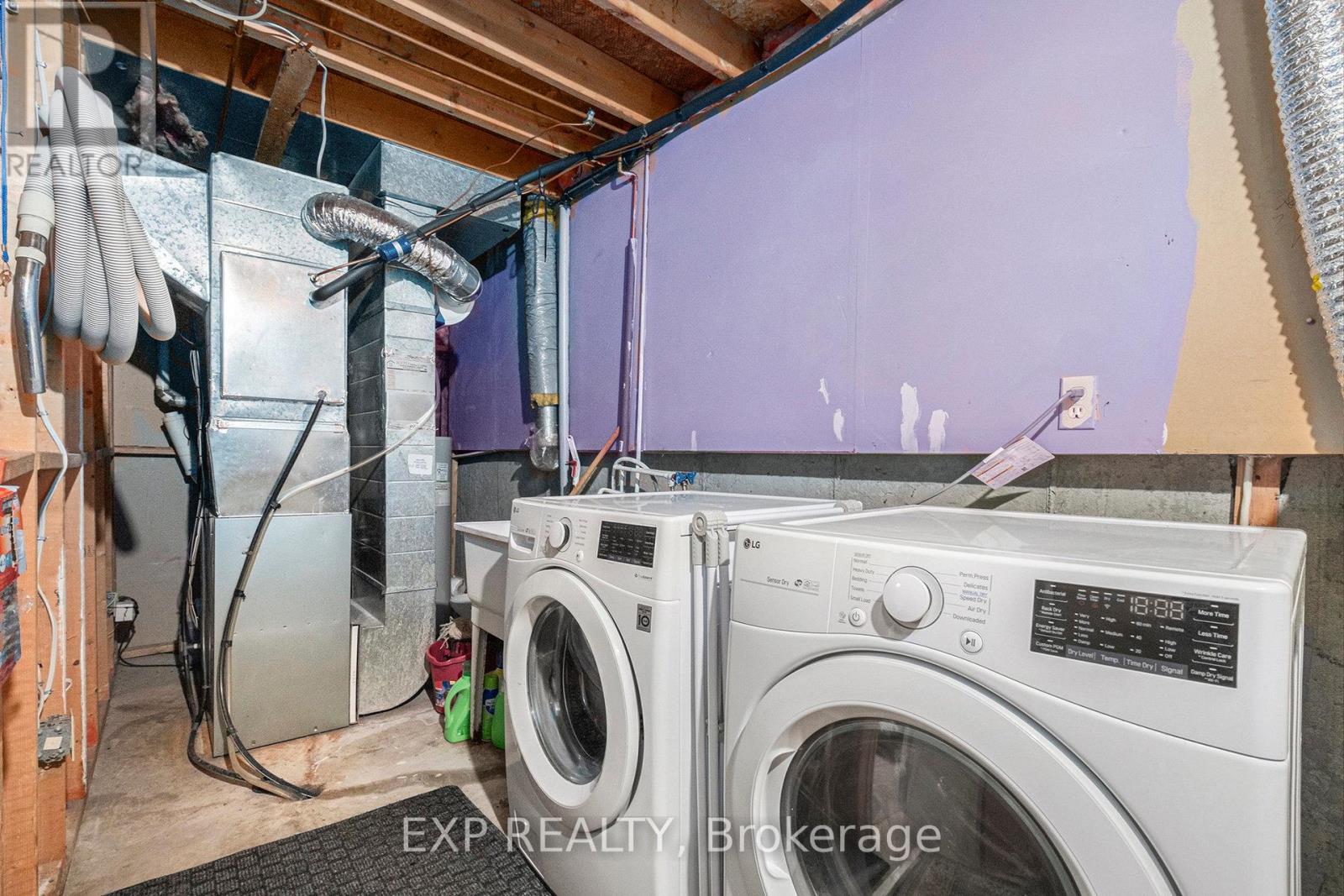 58 Raj Terrace, Ottawa, Ontario  K1G 4T6 - Photo 35 - X12210443
