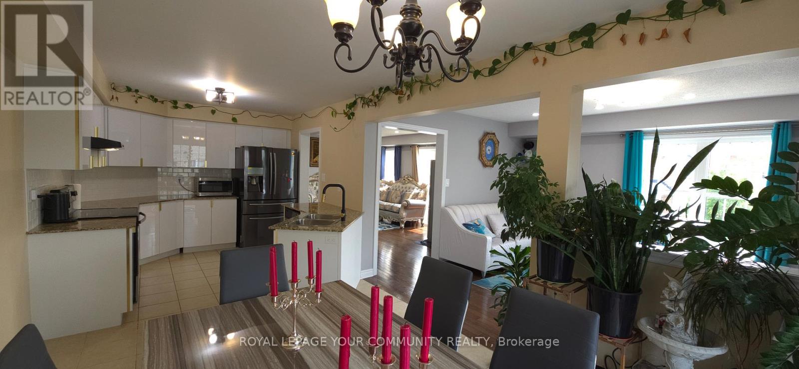 2 Herefordshire Acres, Newmarket, Ontario  L9N 0B4 - Photo 19 - N12209471