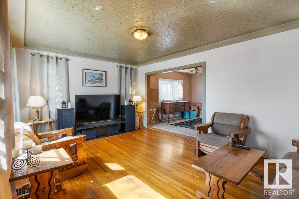 Property at 12610 69ST NW image 2