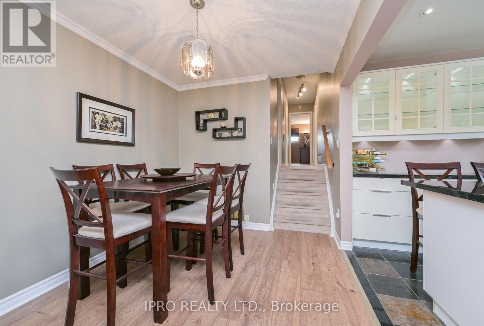 44 Marblehead Crescent, Brampton, Ontario  L6S 2V1 - Photo 12 - W12205265