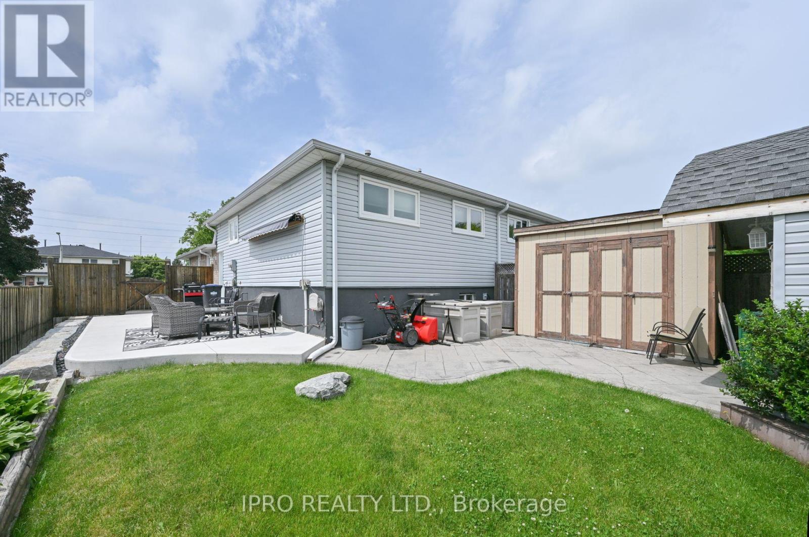 44 Marblehead Crescent, Brampton, Ontario  L6S 2V1 - Photo 32 - W12205265