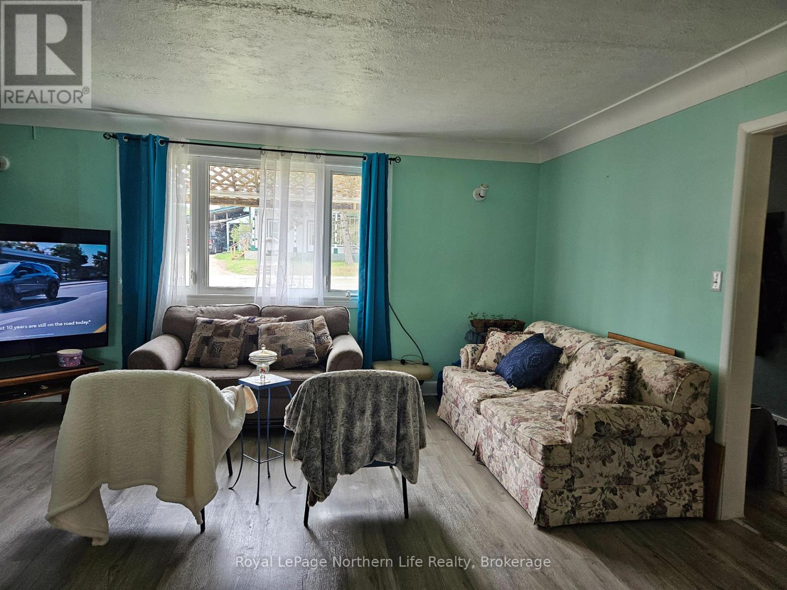 407 Valois Drive, Mattawa, Ontario  P0H 1V0 - Photo 23 - X12210509