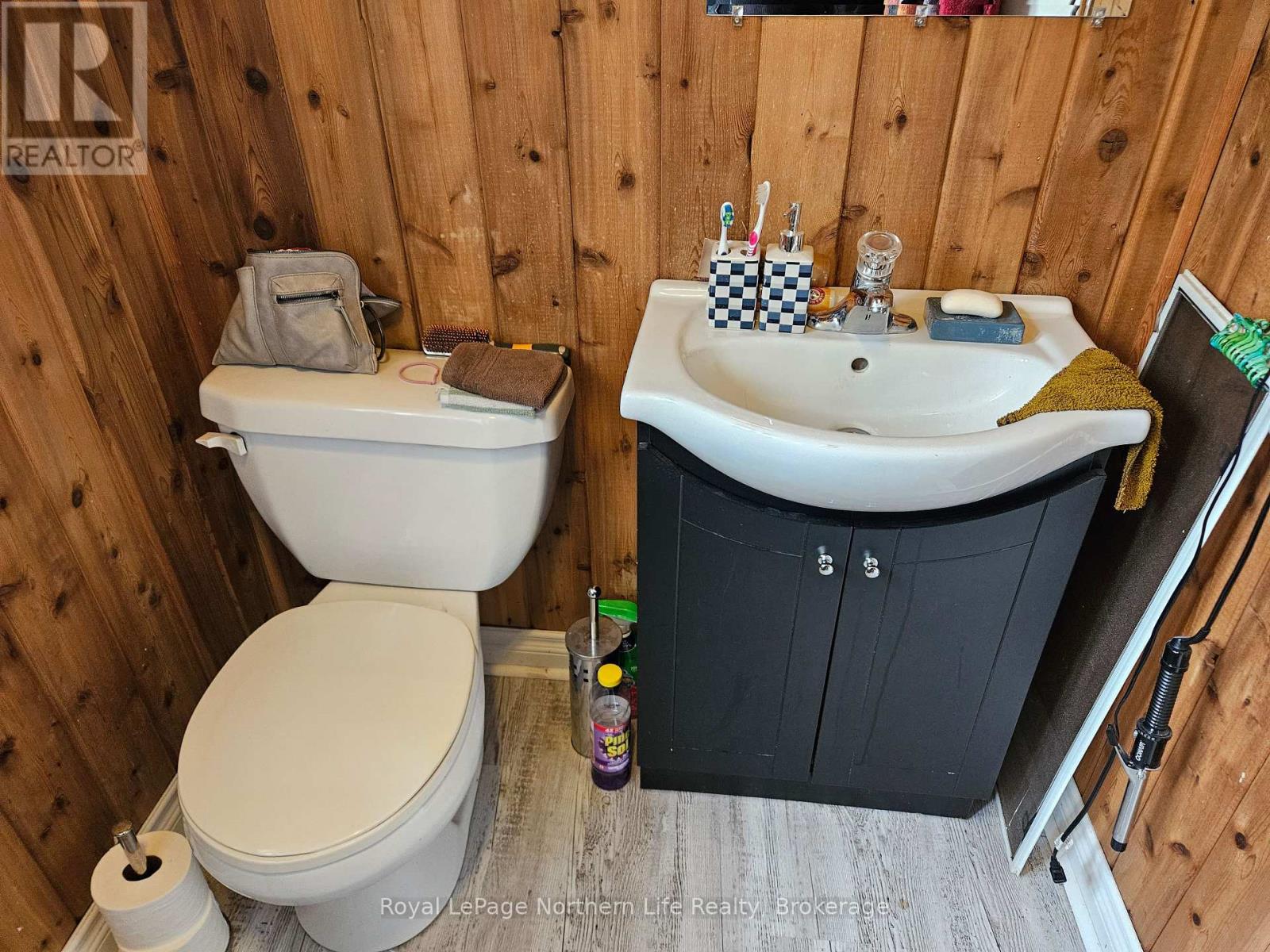 407 Valois Drive, Mattawa, Ontario  P0H 1V0 - Photo 32 - X12210509