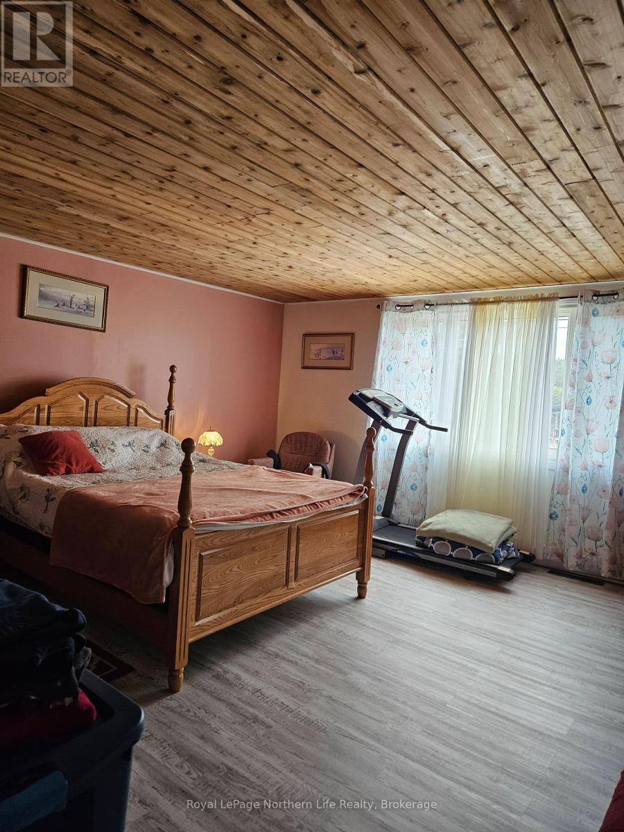 407 Valois Drive, Mattawa, Ontario  P0H 1V0 - Photo 36 - X12210509