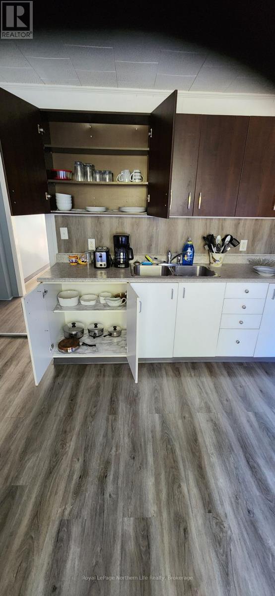 Property at 407 VALOIS DRIVE image 5