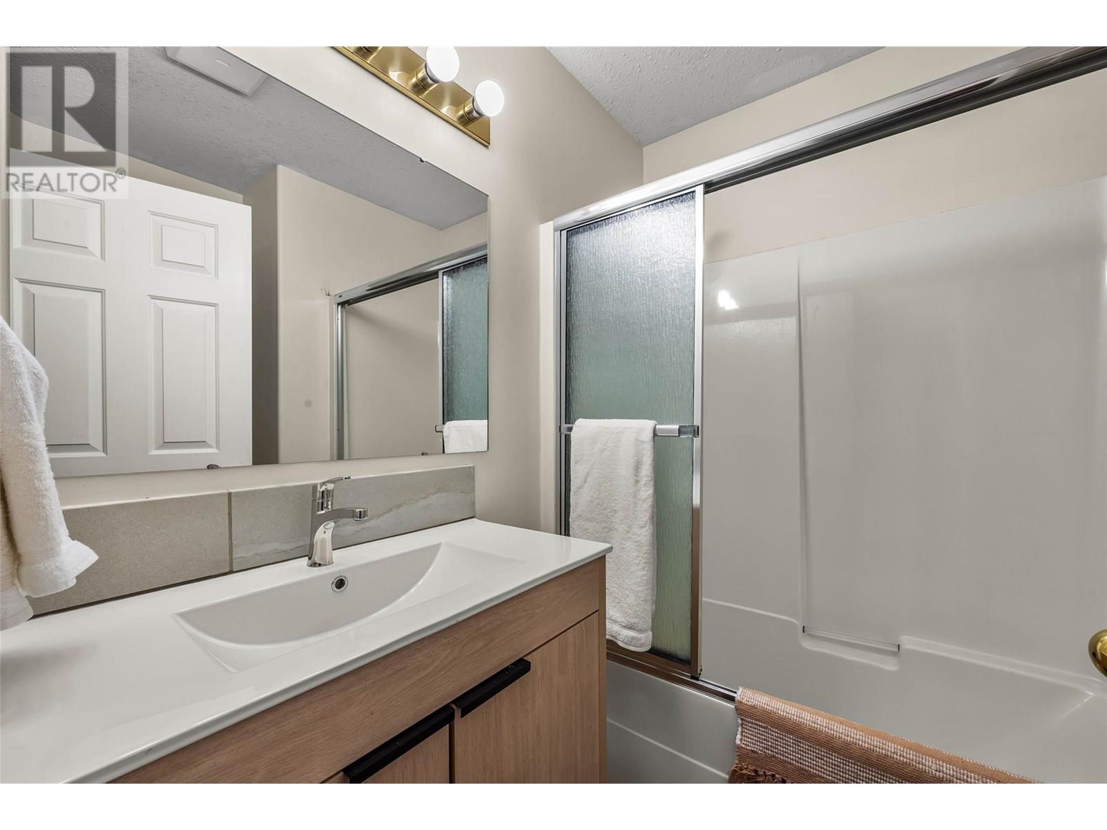 2869 Squamish Court, Kamloops, British Columbia  V2E 2K9 - Photo 21 - 10351617