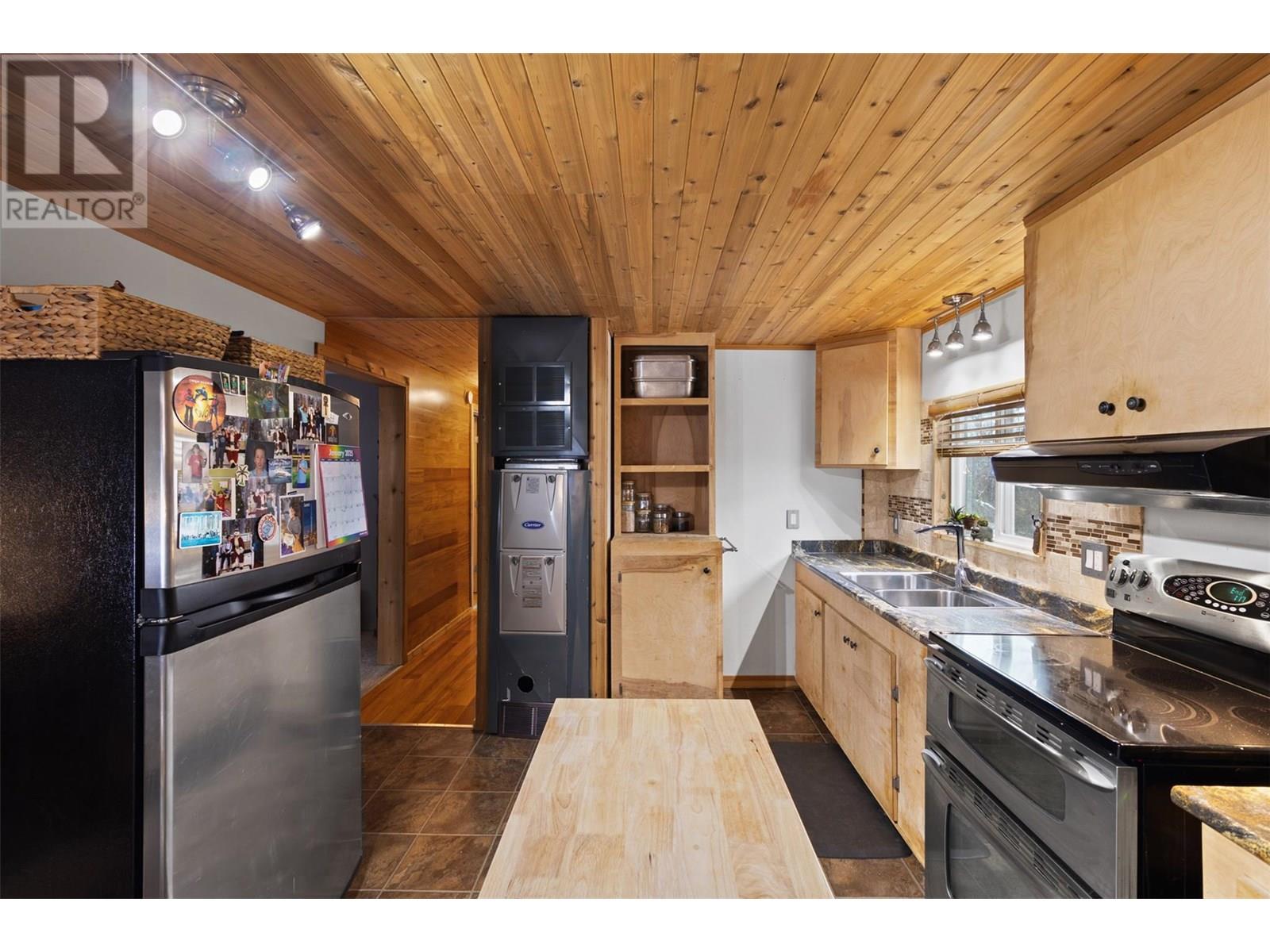 2401 Ord Road Unit# 105, Kamloops, British Columbia  V2B 7V8 - Photo 7 - 10345257