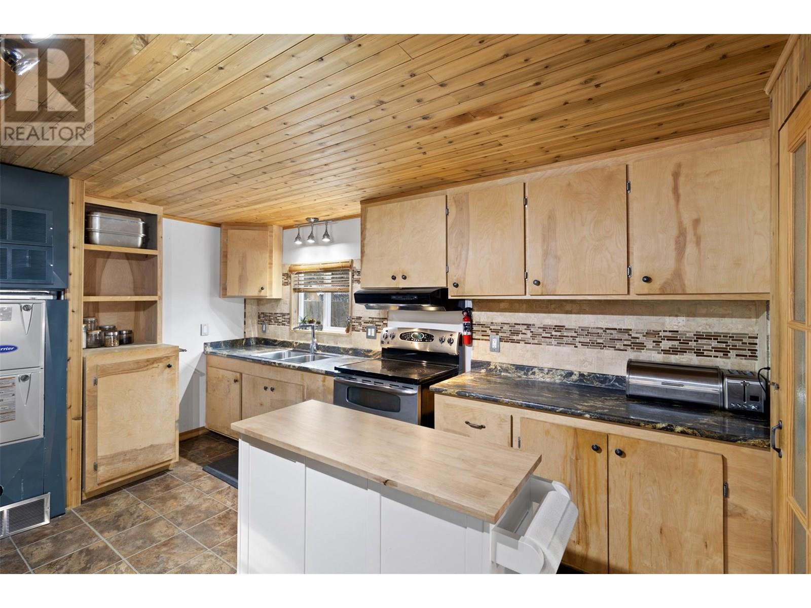 2401 Ord Road Unit# 105, Kamloops, British Columbia  V2B 7V8 - Photo 5 - 10345257