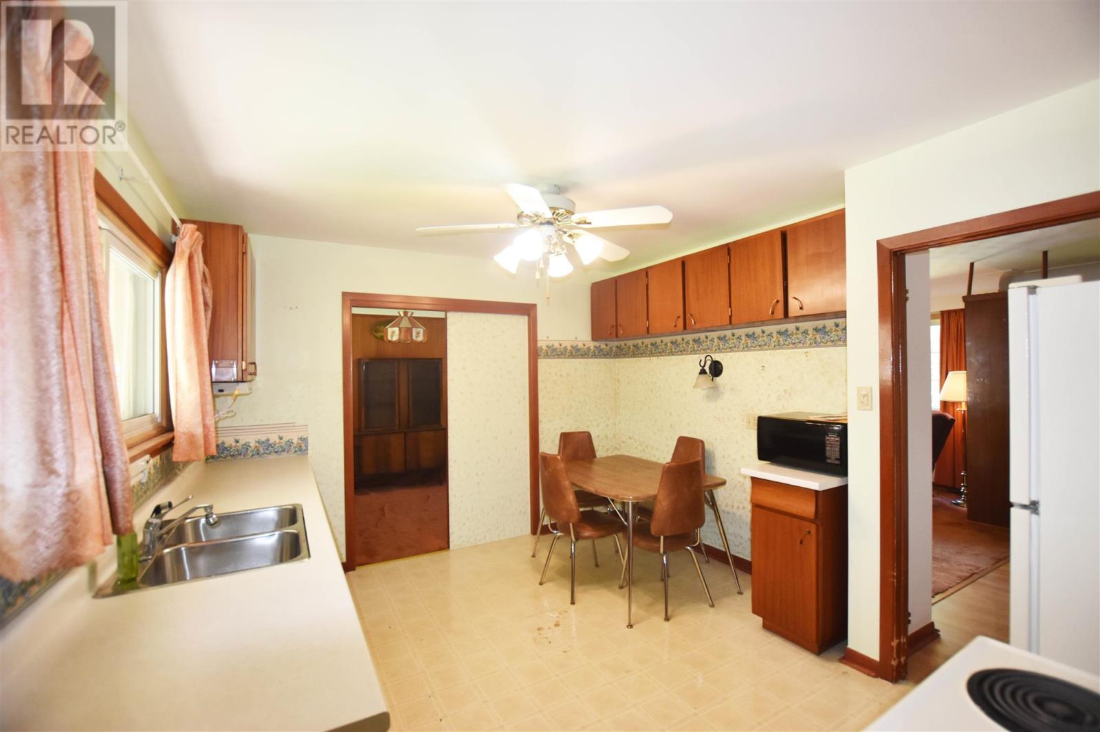 73 Johnson Ave, Sault Ste. Marie, Ontario  P6C 2V4 - Photo 23 - SM251381