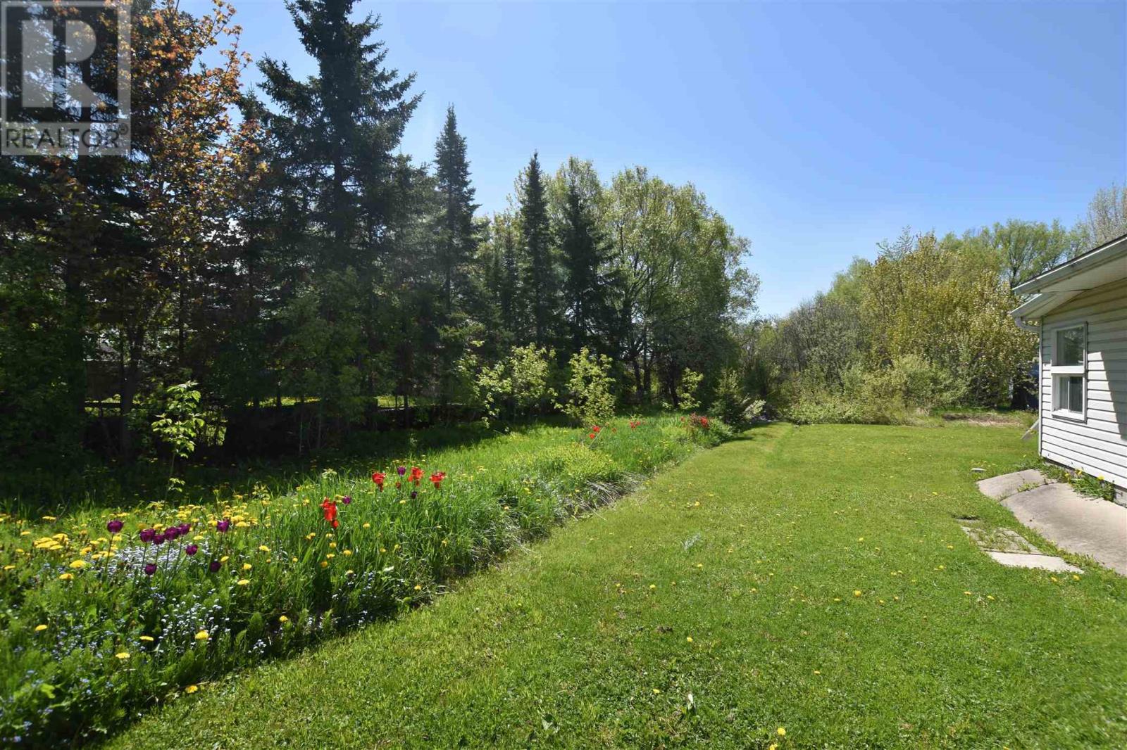 73 Johnson Ave, Sault Ste. Marie, Ontario  P6C 2V4 - Photo 8 - SM251381