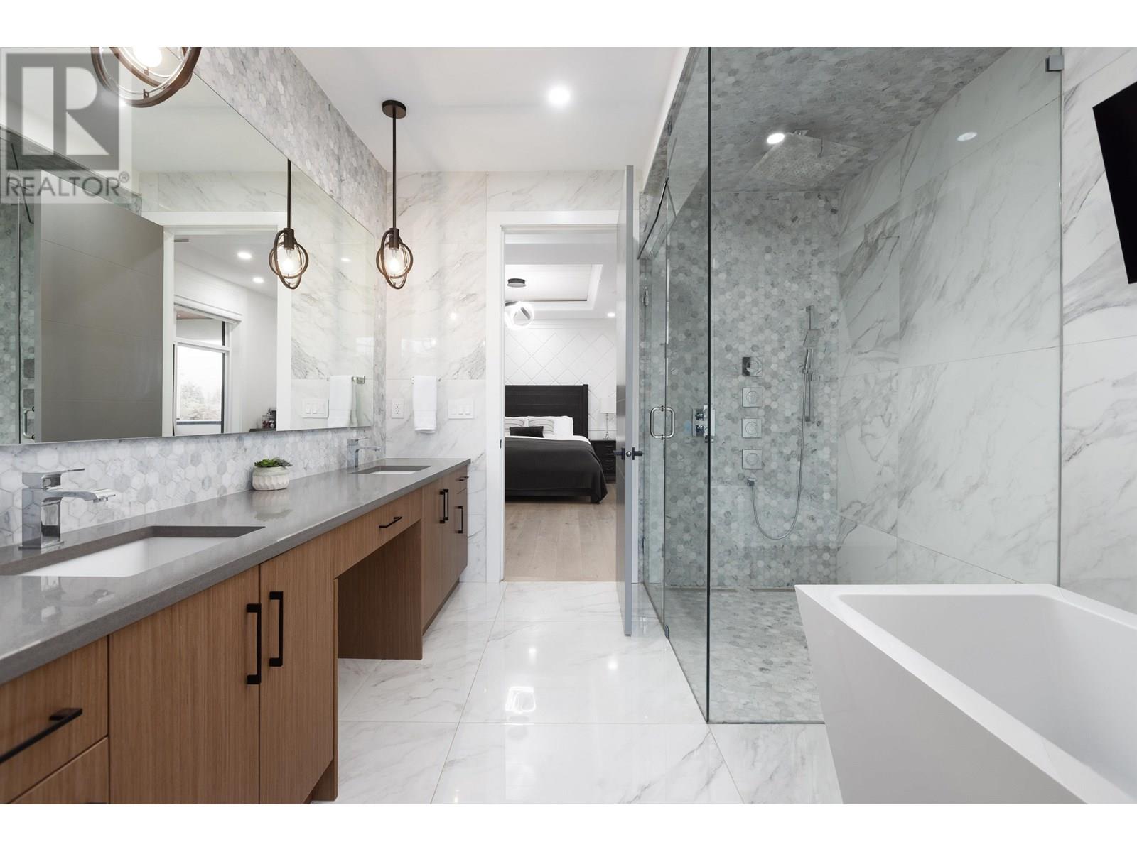 1693 Smith Avenue, Coquitlam, British Columbia  V3J 2Y4 - Photo 22 - R2982100