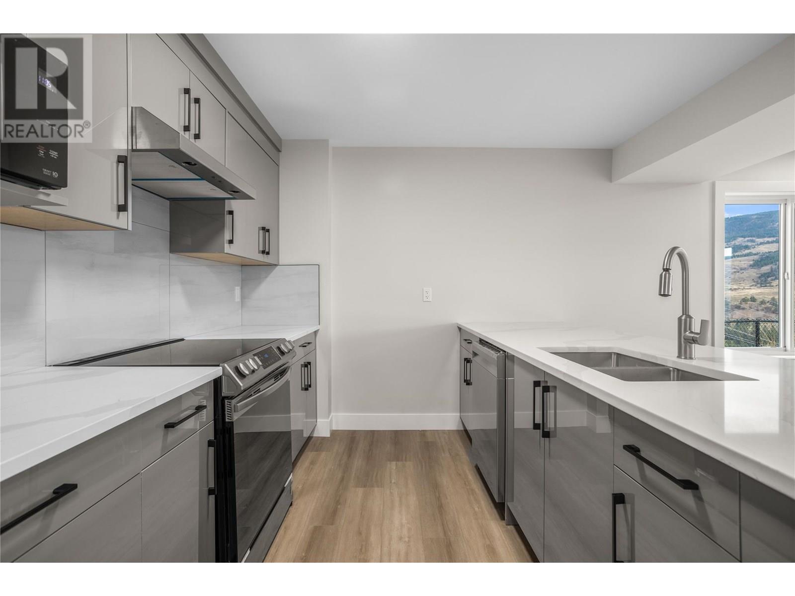 647 Carnoustie Drive, Kelowna, British Columbia  V1P 1V2 - Photo 47 - 10351290