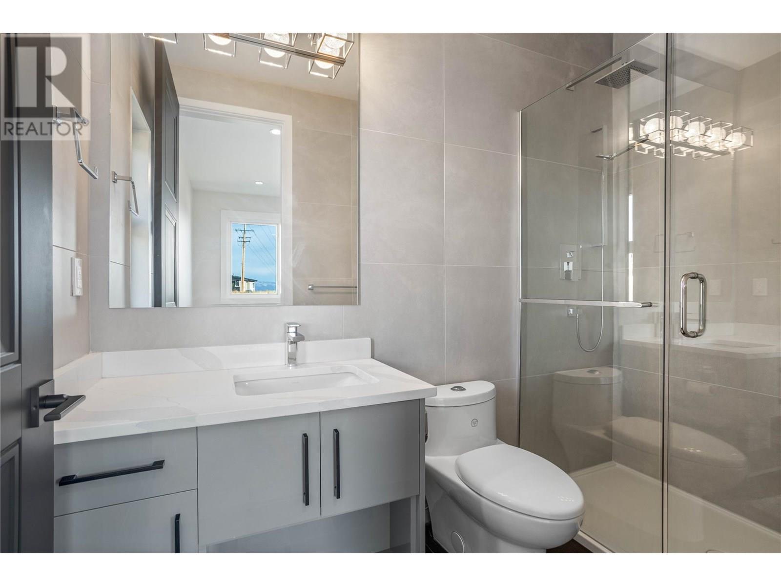 647 Carnoustie Drive, Kelowna, British Columbia  V1P 1V2 - Photo 40 - 10351290