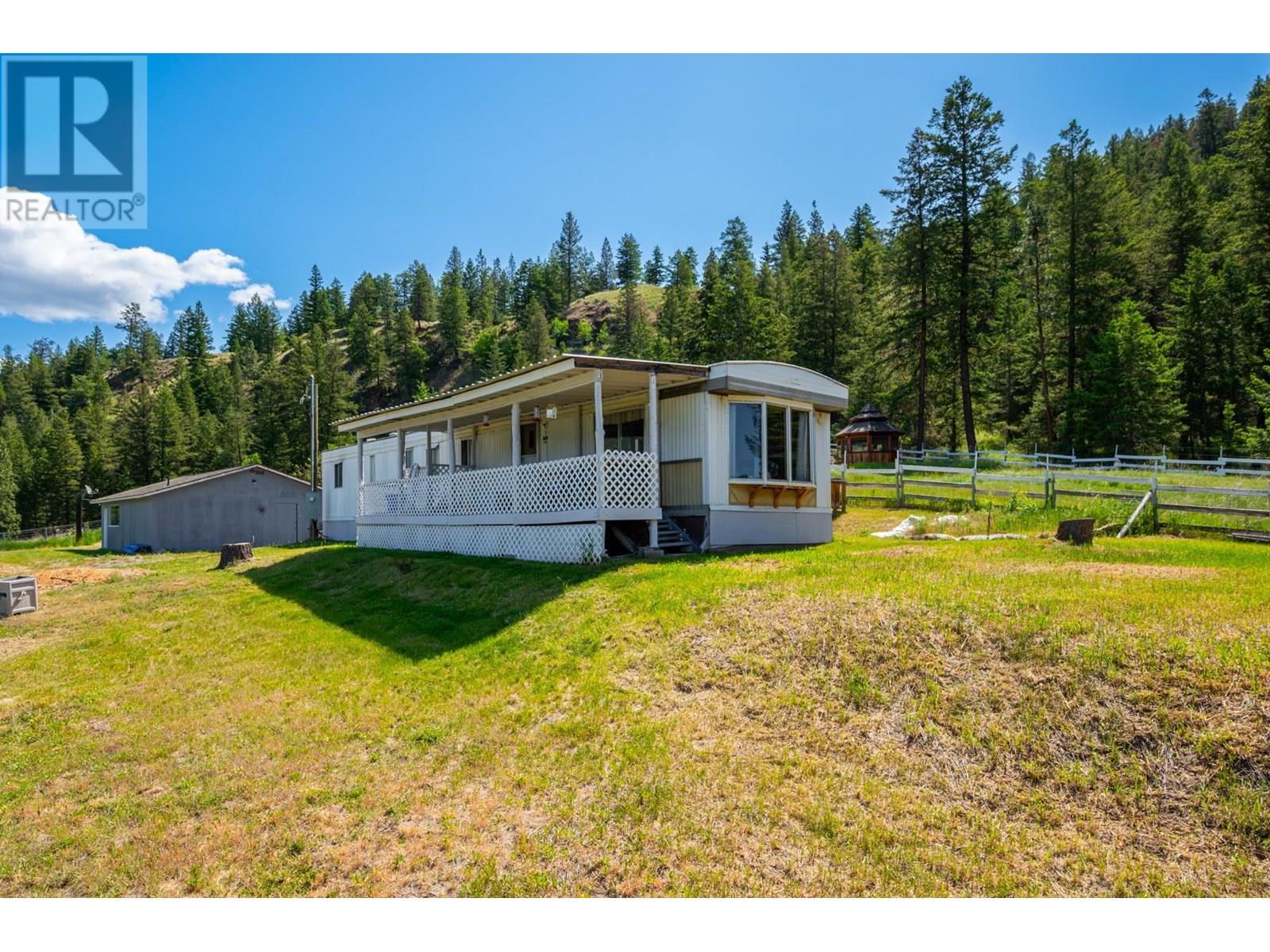 6668 Kamloops Vernon (Hwy 97) Highway, Westwold, British Columbia  V0E 3B1 - Photo 36 - 10351604