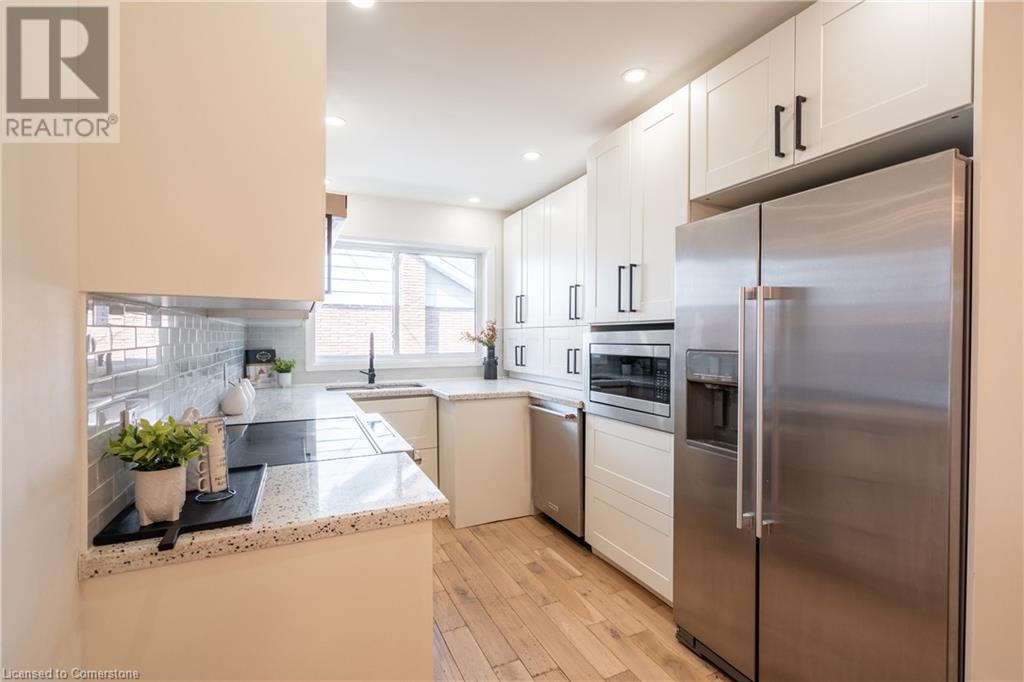 1232 Homewood Drive, Burlington, Ontario  L7P 2M4 - Photo 7 - 40739625
