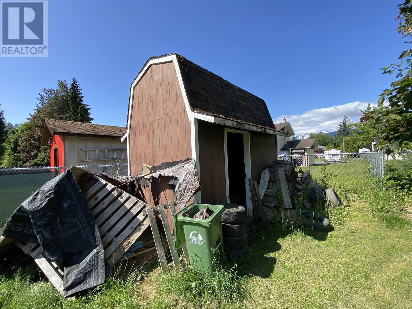 2221 Evergreen Street, Terrace, British Columbia  V8G 4S6 - Photo 19 - R3013261
