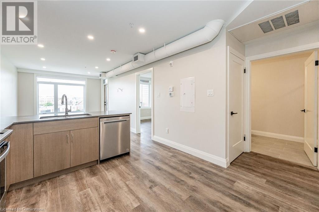72 Erb Street E Unit# 202, Waterloo, Ontario  N2J 1L8 - Photo 4 - 40739739