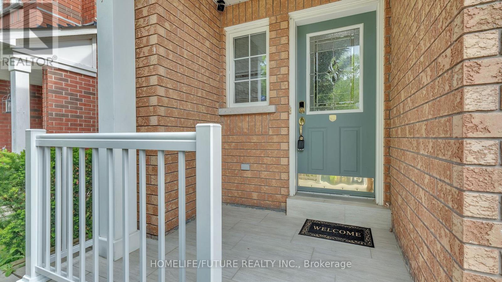 25 Gateway Court, Whitby, Ontario  L1R 3M9 - Photo 3 - E12208449