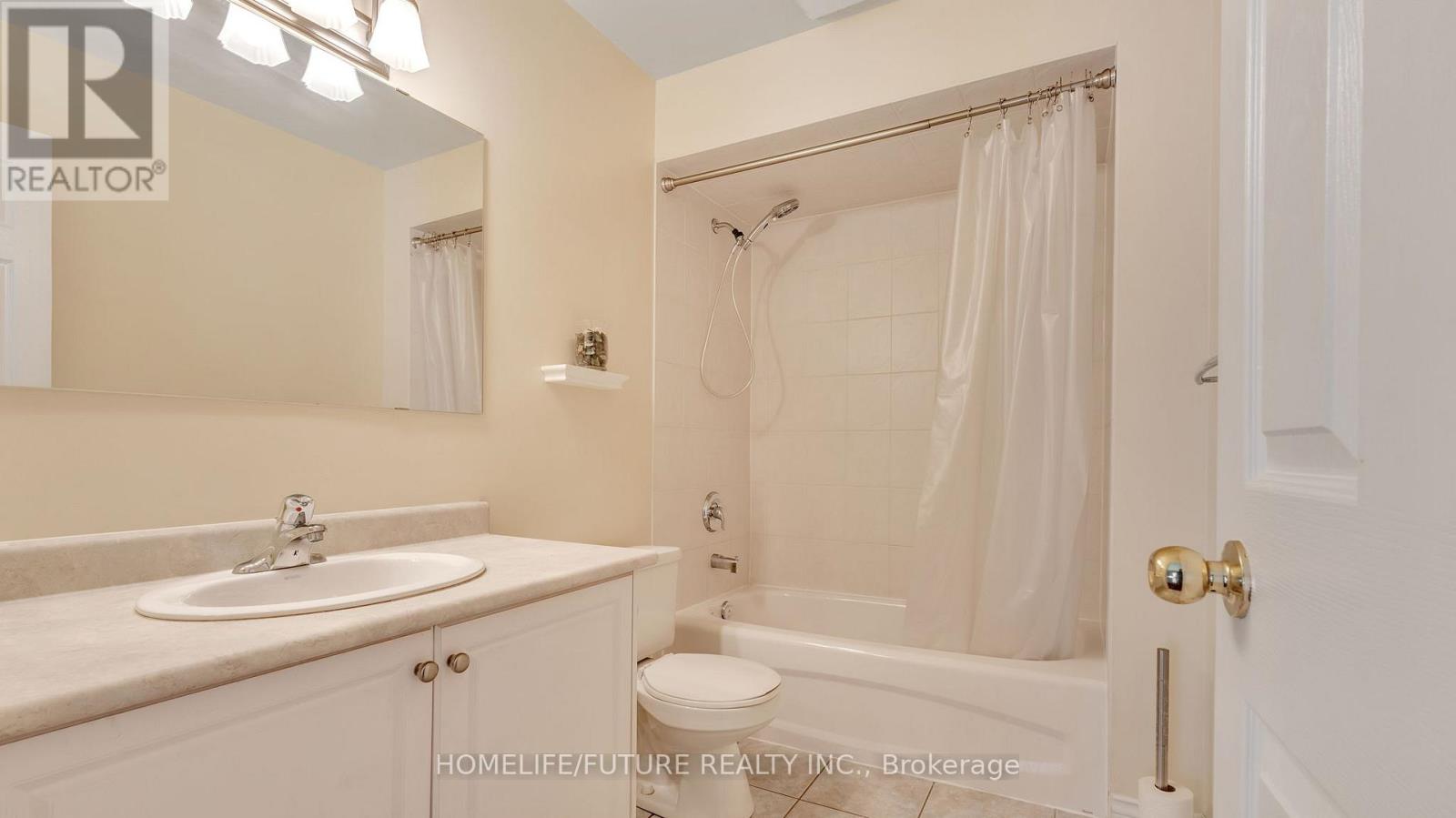 25 Gateway Court, Whitby, Ontario  L1R 3M9 - Photo 37 - E12208449