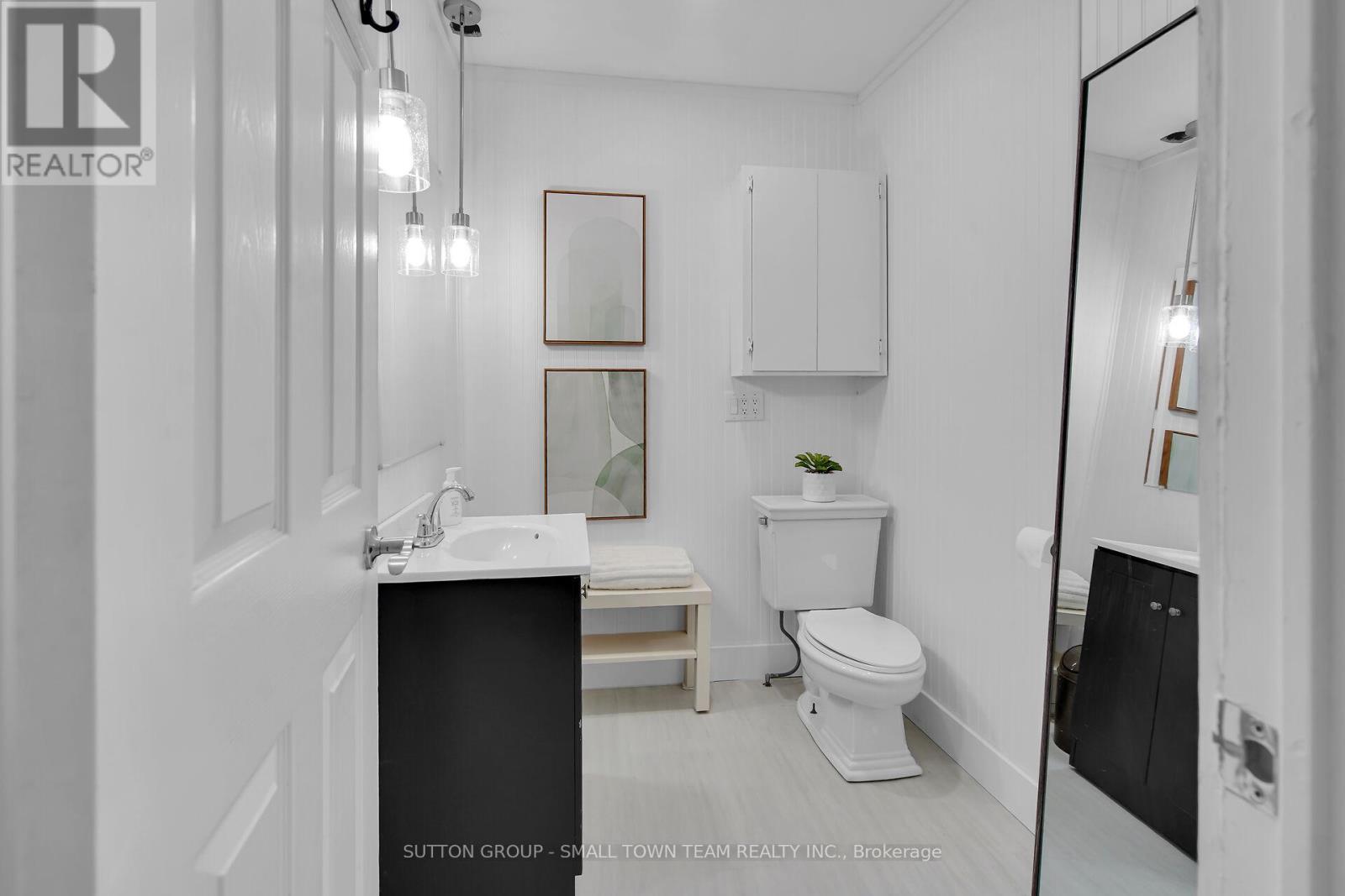 83 John Street W, South Huron, Ontario  N0M 1S1 - Photo 23 - X12180713