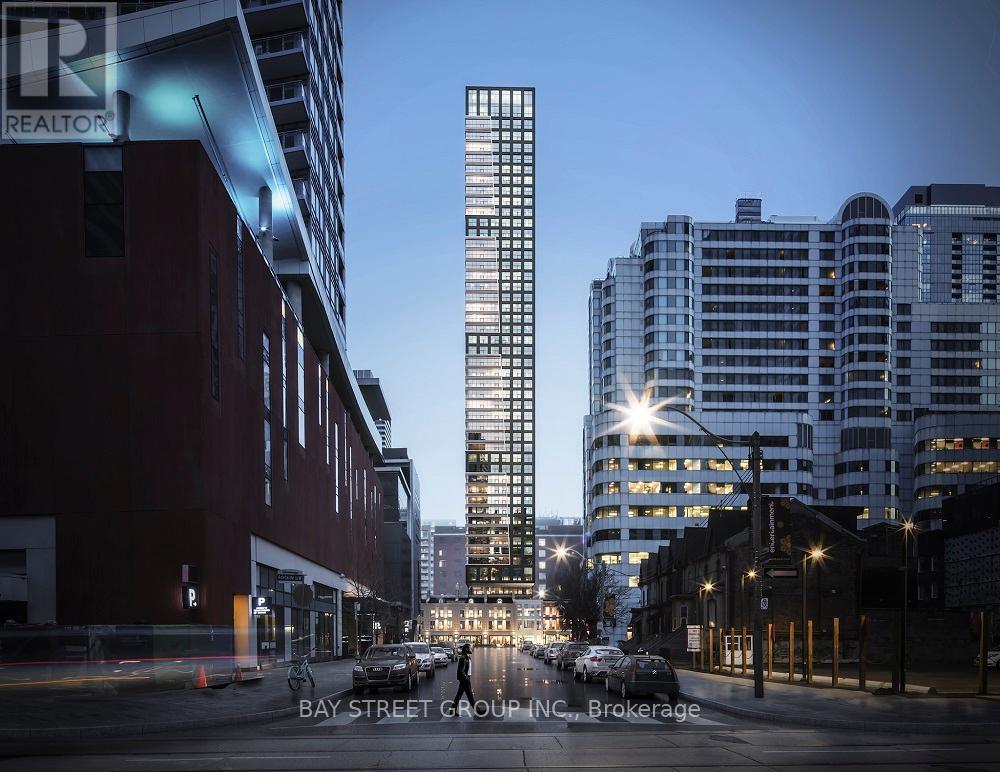 703 - 327 King Street W, Toronto (Waterfront Communities), Ontario  M5V 0W7 - Photo 2 - C12210437