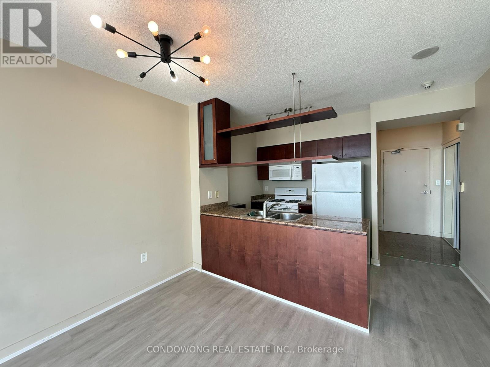 2310 - 3 Navy Wharf Court, Toronto, Ontario  M5V 3V1 - Photo 3 - C12210446