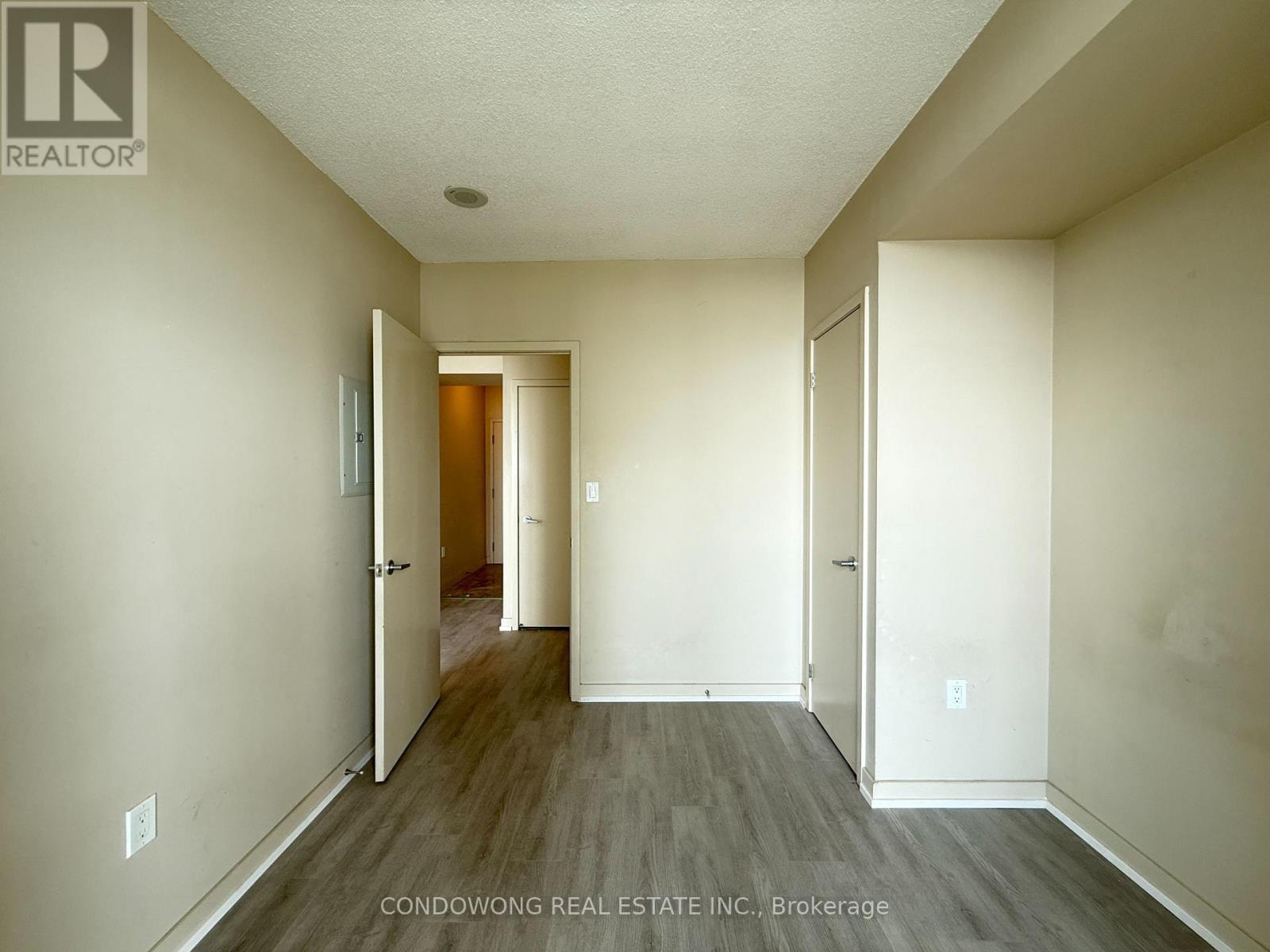 2310 - 3 Navy Wharf Court, Toronto, Ontario  M5V 3V1 - Photo 5 - C12210446