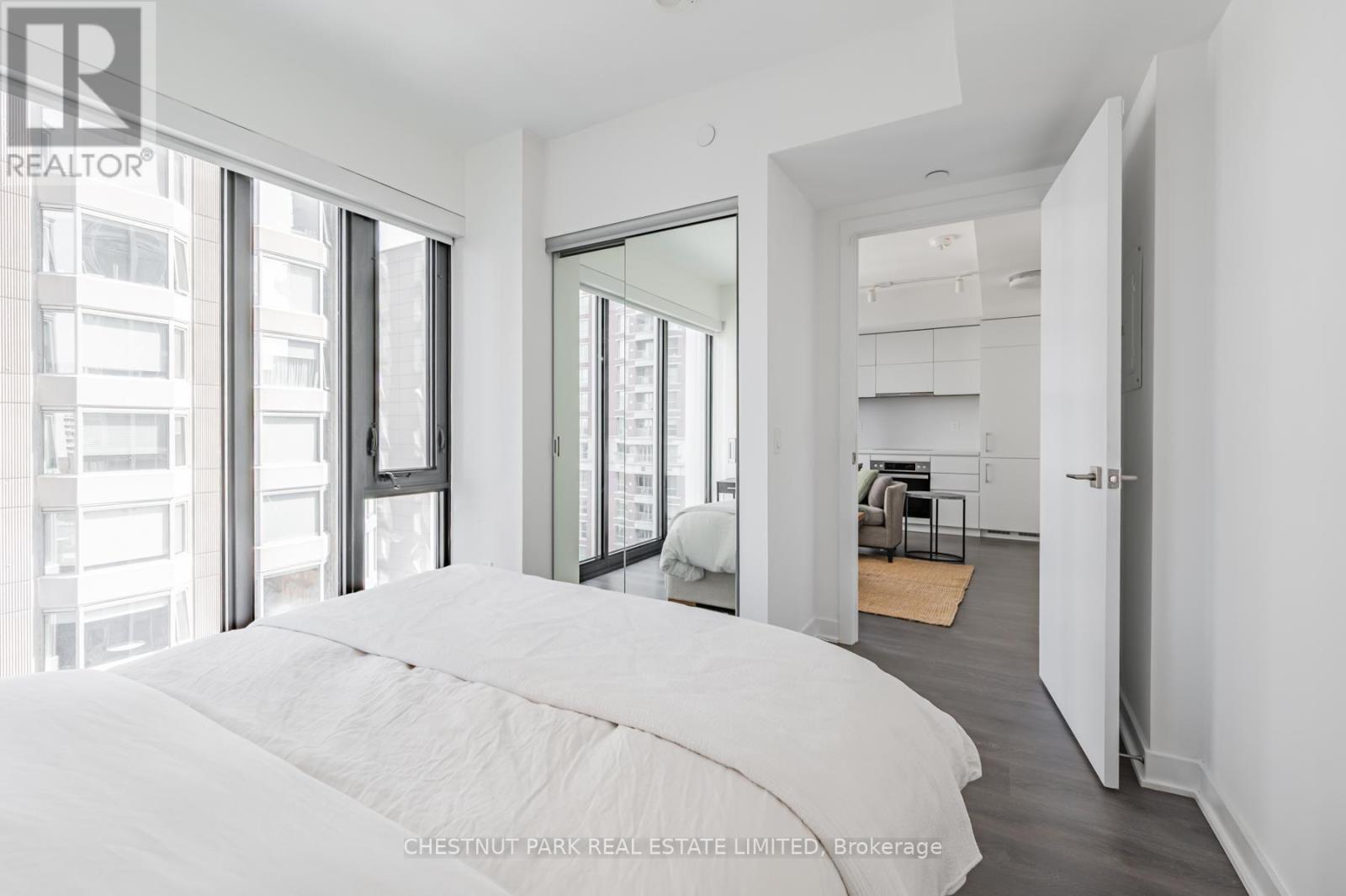 1101 - 188 Cumberland Street, Toronto (Annex), Ontario  M5R 0B6 - Photo 18 - C12210471