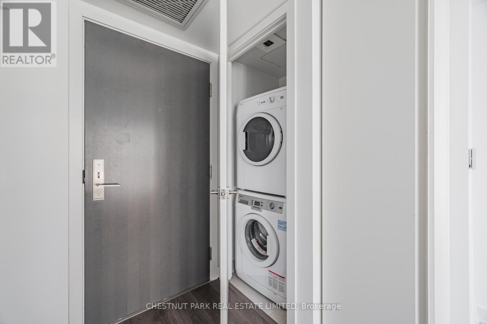 1101 - 188 Cumberland Street, Toronto (Annex), Ontario  M5R 0B6 - Photo 25 - C12210471