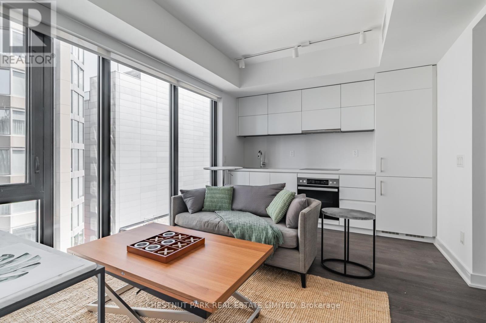 1101 - 188 Cumberland Street, Toronto (Annex), Ontario  M5R 0B6 - Photo 6 - C12210471
