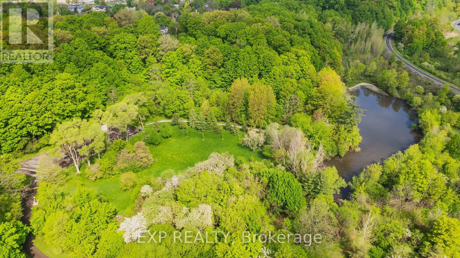 926 - 120 Dallimore Circle, Toronto (Banbury-Don Mills), Ontario  M3C 4J1 - Photo 26 - C12210510