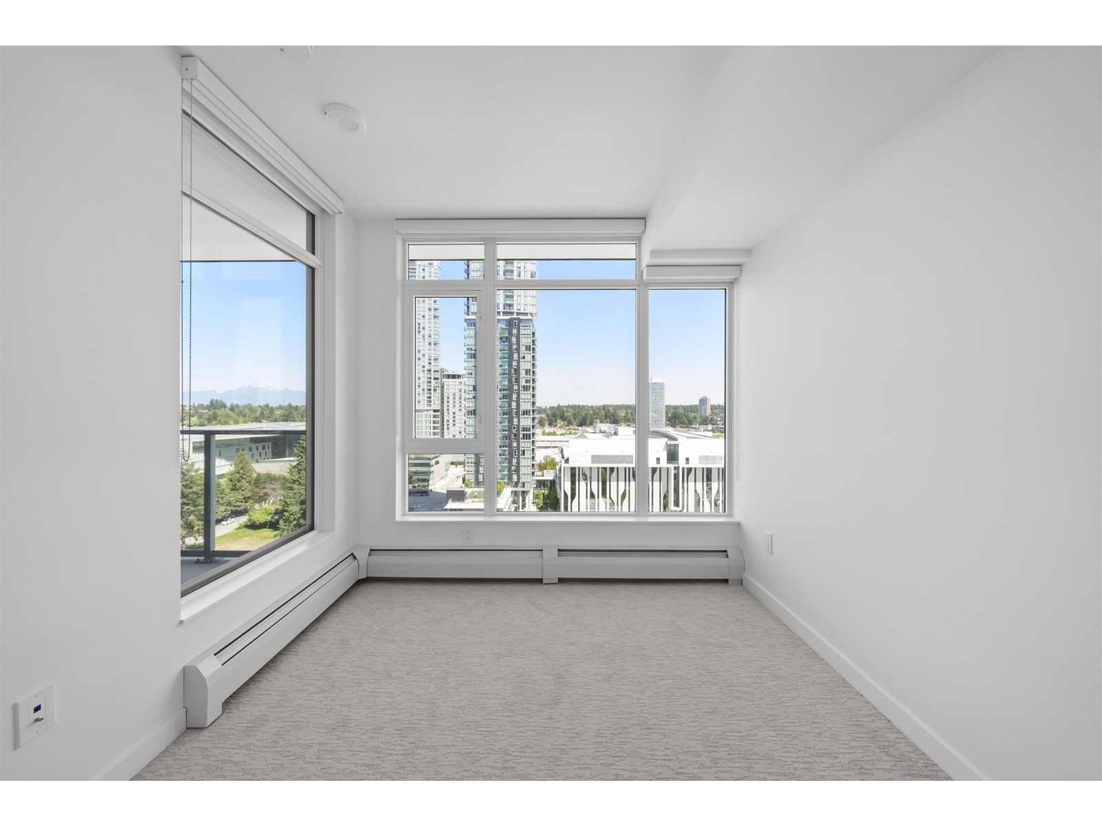 1211 13350 Central Avenue, Surrey, British Columbia  V3T 0S1 - Photo 13 - R3013695