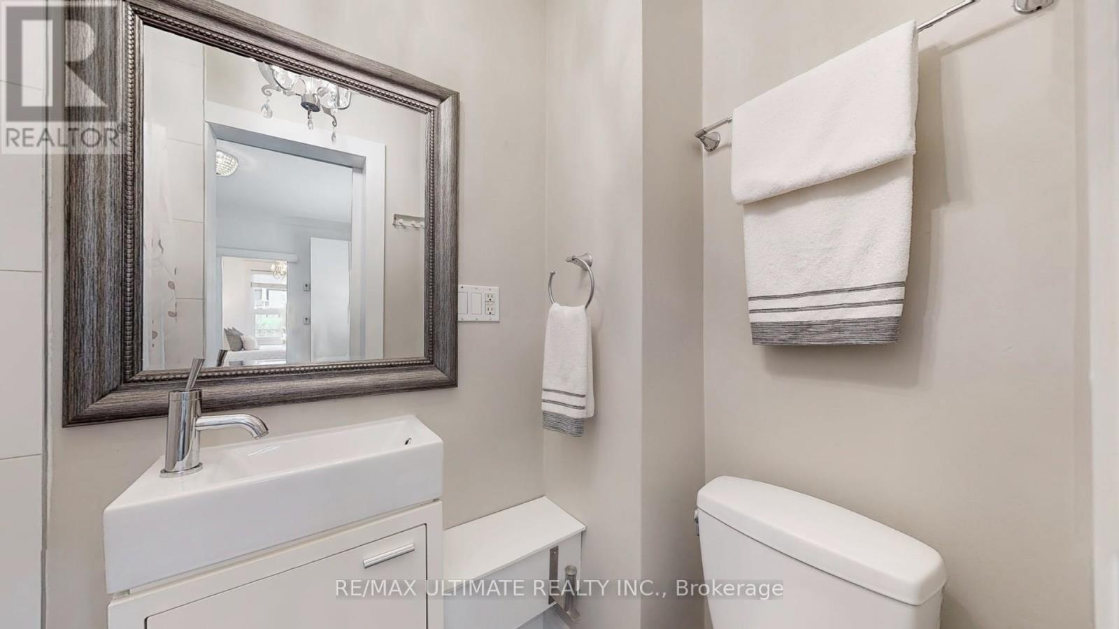 266 Highfield Road, Toronto, Ontario  M4L 2V5 - Photo 24 - E12210466