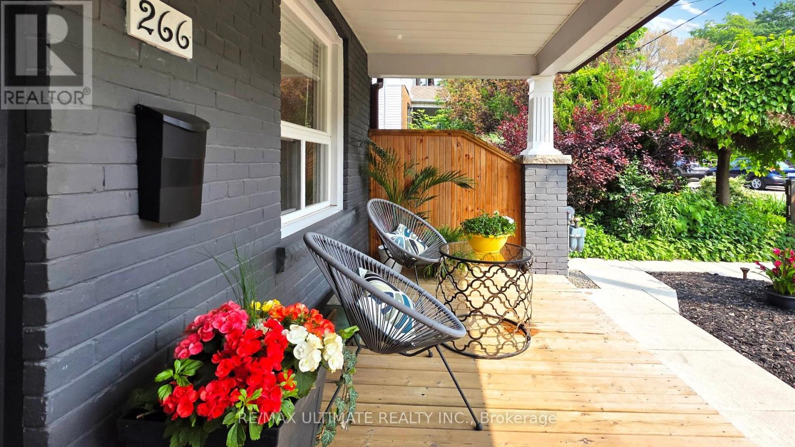 266 Highfield Road, Toronto, Ontario  M4L 2V5 - Photo 4 - E12210466