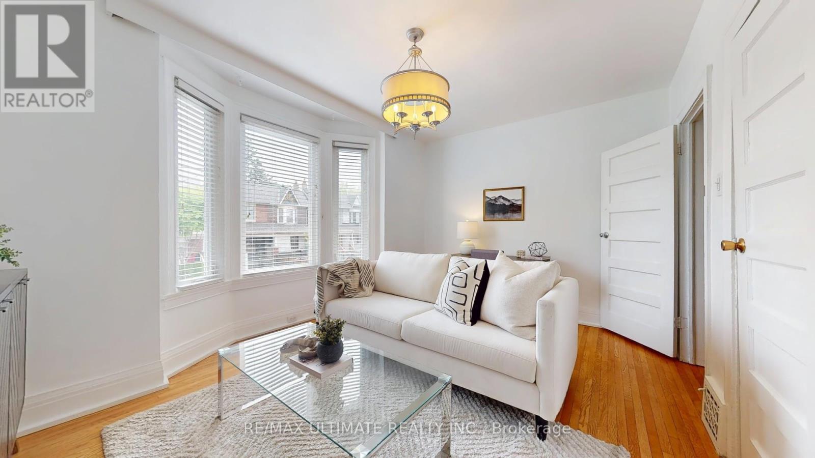 266 Highfield Road, Toronto, Ontario  M4L 2V5 - Photo 5 - E12210466