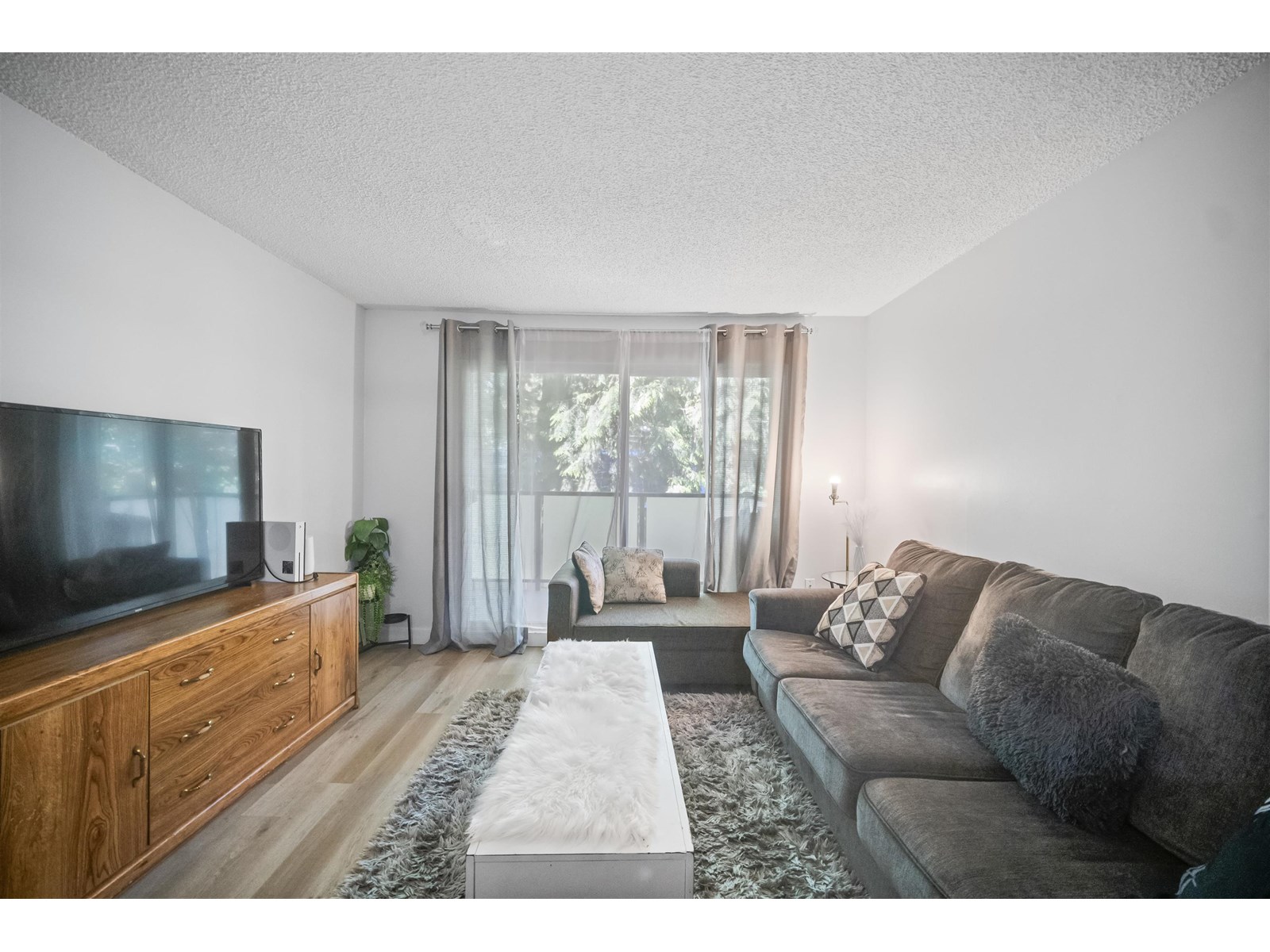 214 33400 Bourquin Place, Abbotsford, British Columbia  V2S 5G3 - Photo 6 - R3013724