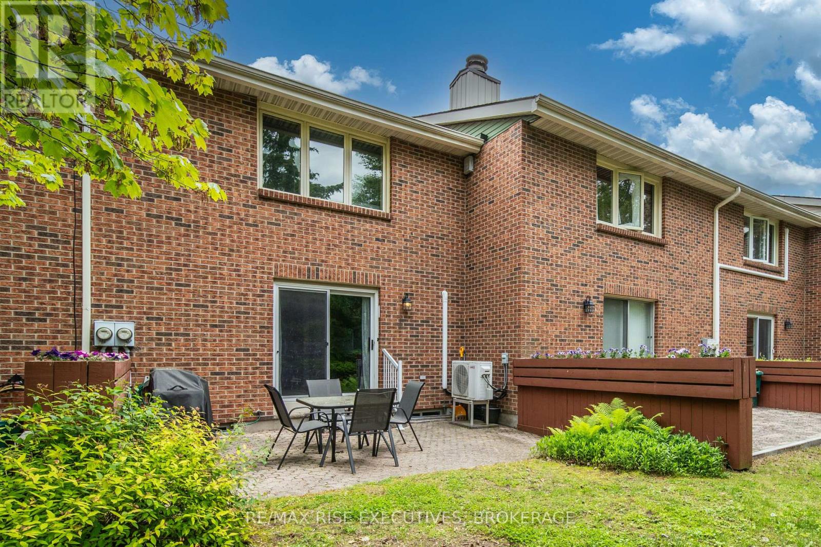 69 - 115 Wright Crescent, Kingston, Ontario  K7L 4T8 - Photo 37 - X12210521
