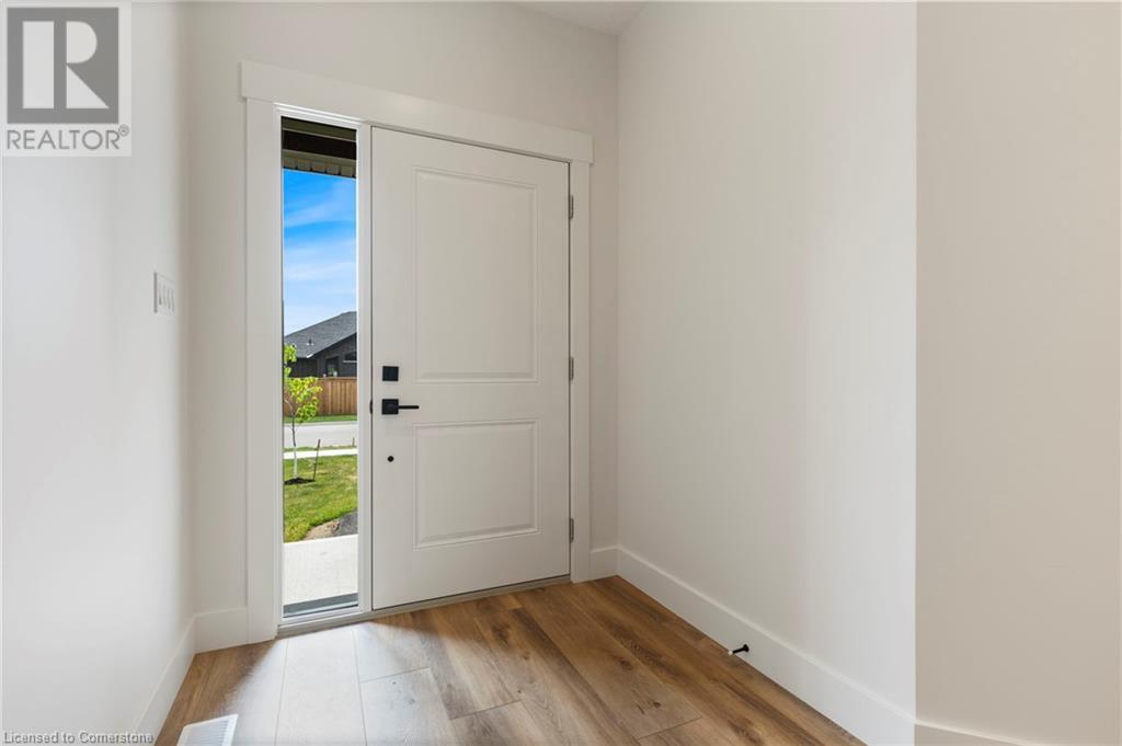 99 Amber Street, Waterford, Ontario  N0E 1Y0 - Photo 3 - 40639442